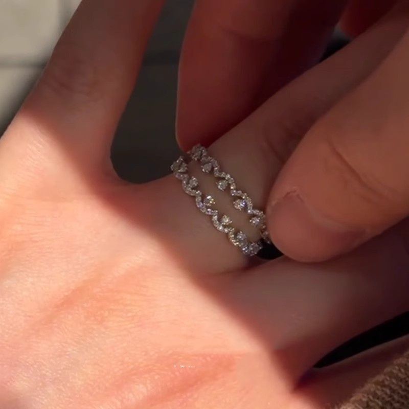 Wholesale Light Lace Flash Diamond Ring Exquisite Design Luxury Ring