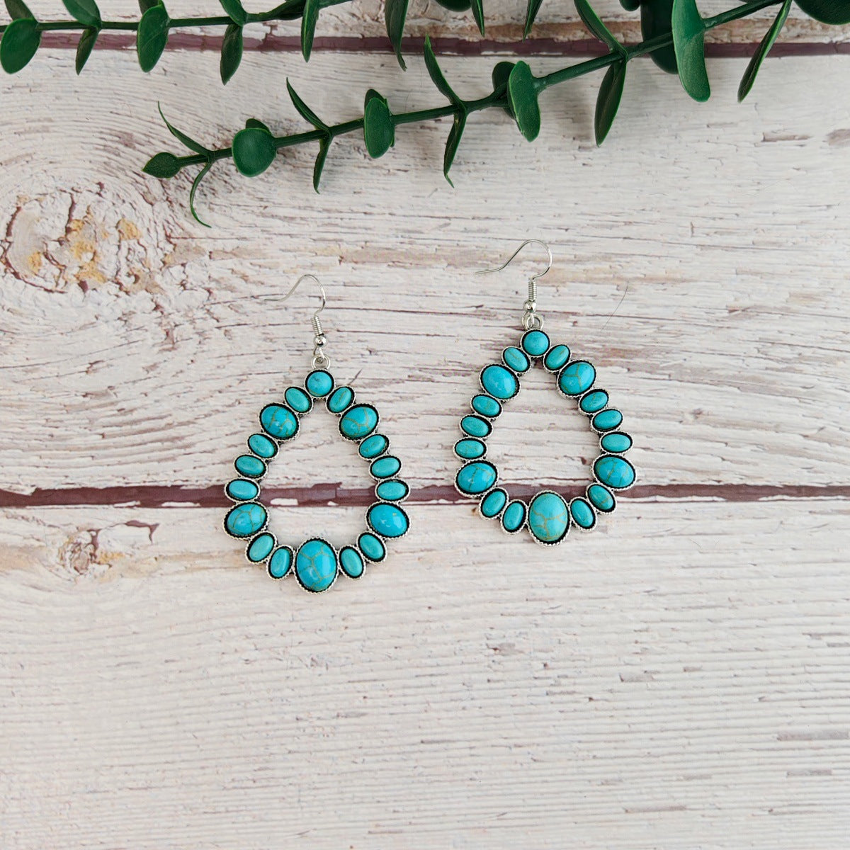 Wholesale Alloy Turquoise Geometric Retro Western Earrings Chic Jewelry Accessory Gift For Casual Wear
