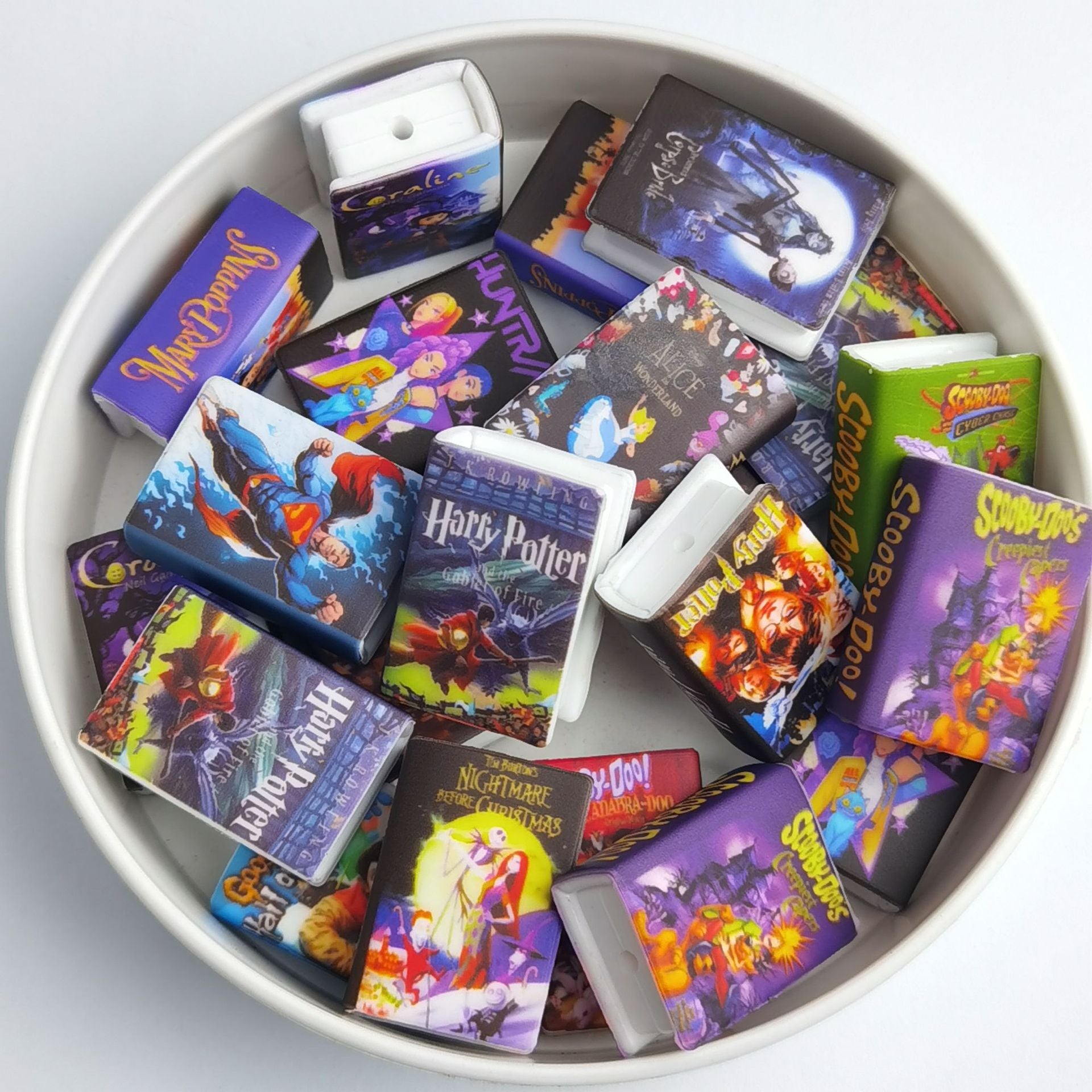 Wholesale 10pcs/pack Silicone Printed 3D Book Cartoon DIY Beads