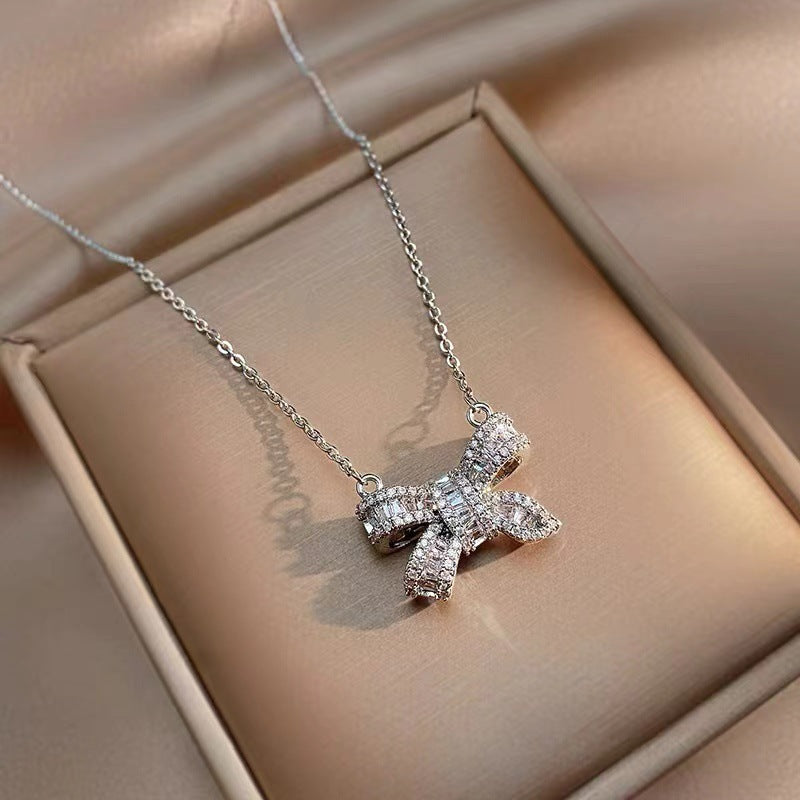 Wholesale Bow Titanium Steel Crystal Light Luxury Niche Cold Wind Clavicle Chain