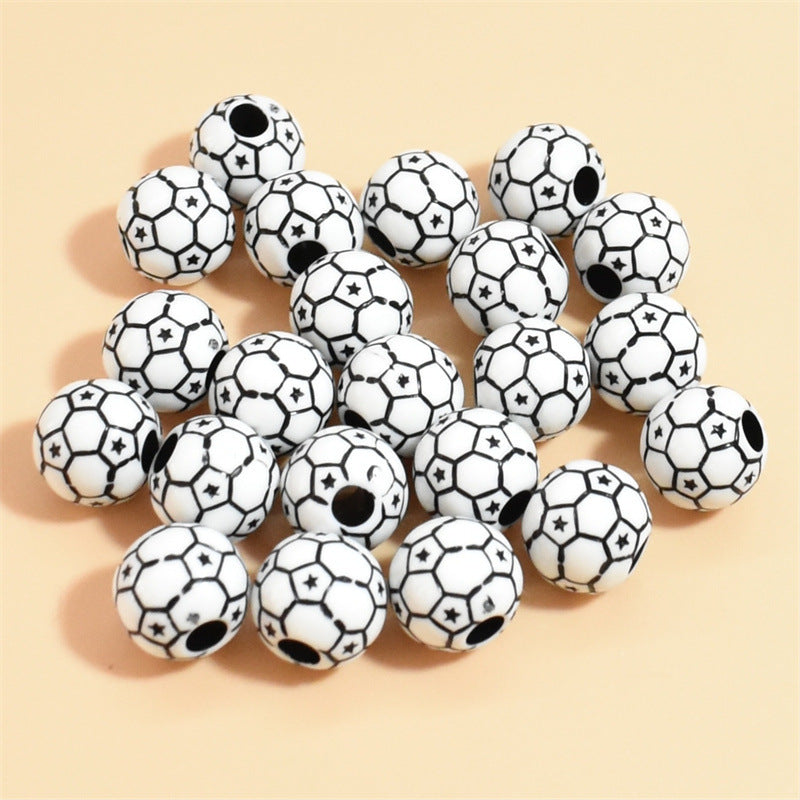 Al por mayor 50 piezas/paquete de 12 mm de fútbol de 12 mm en blanco y negro cuentas acrílicas de color mixto