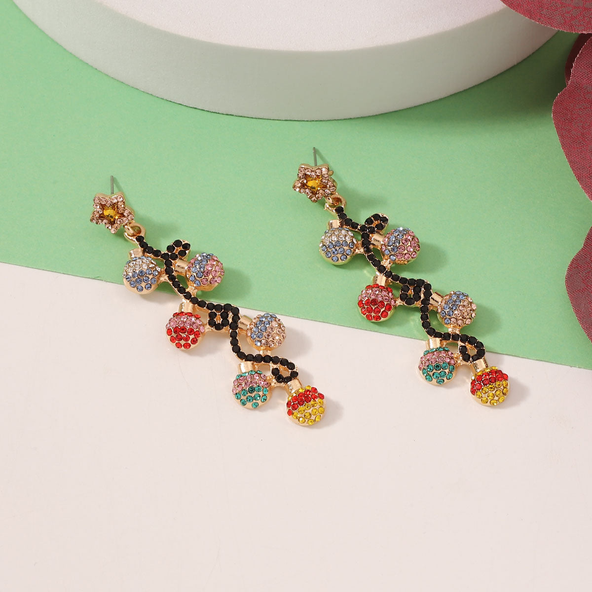 Wholesale Christmas Lights with Diamond and Zinc Alloy Earrings
