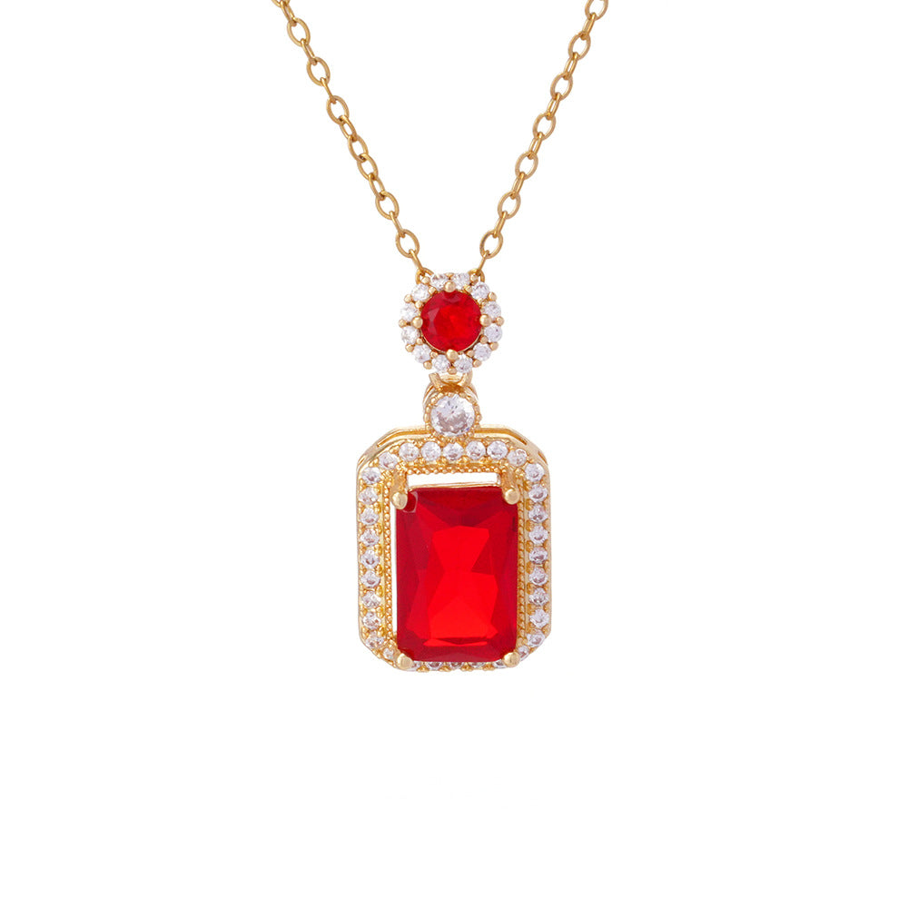 Wholesale Necklace Women' s Perfume Bottle Pendant Stainless Steel Clavicle Necklace