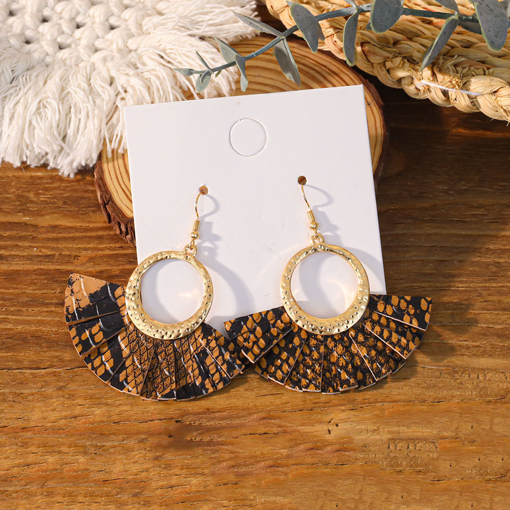Wholesale Western-style snakeskin earrings