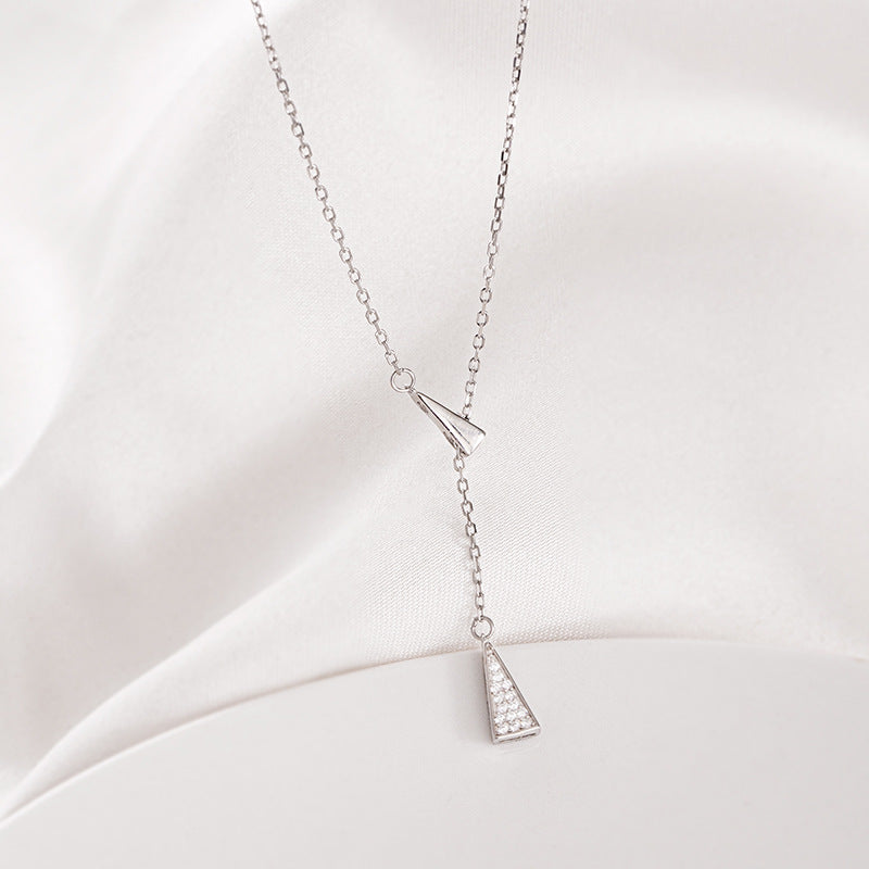 Wholesale Y-shaped S925 Sterling Silver Gold-plated Small and Slender Triangular Necklace
