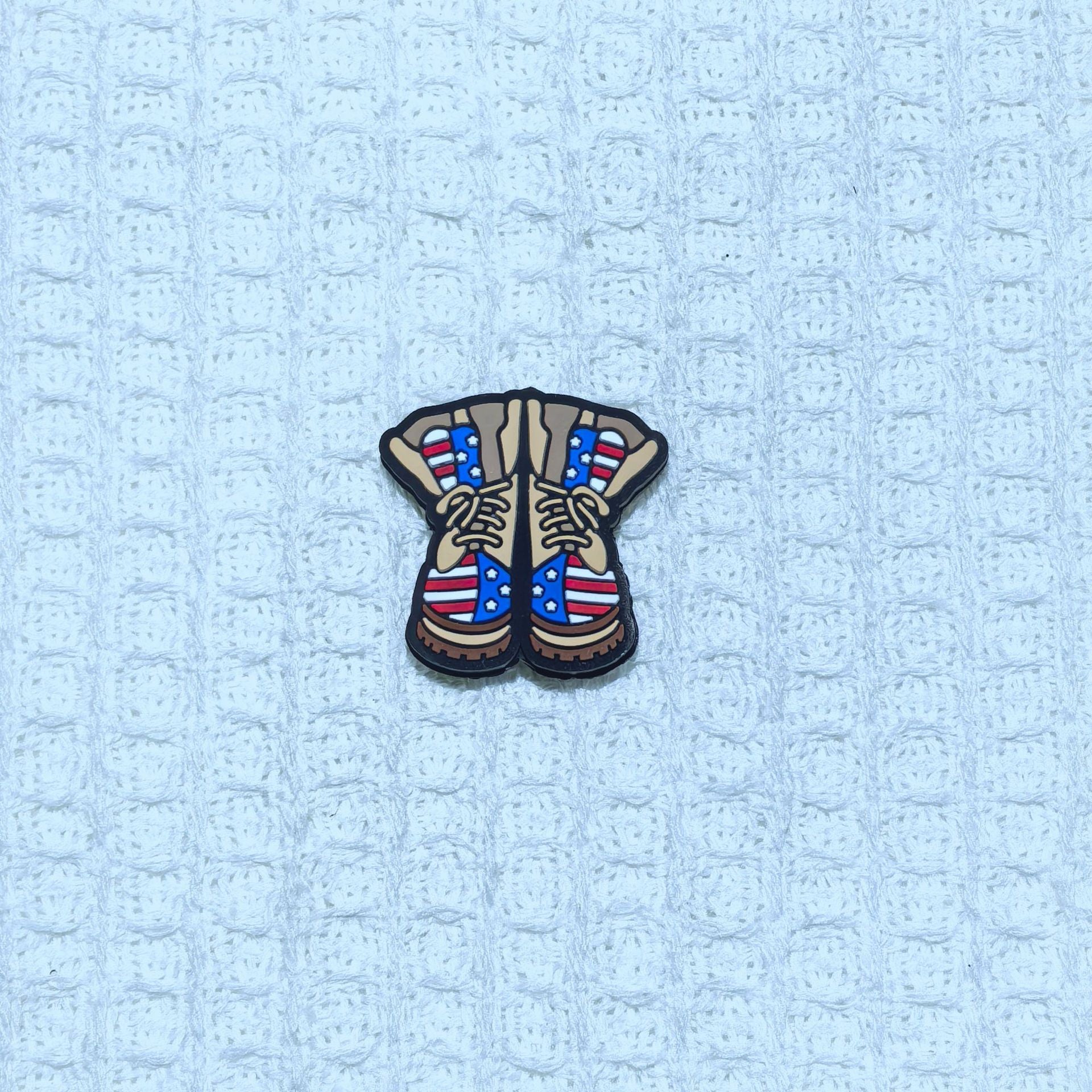 Wholesale Random 100pcs boots a variety of series silicone cartoon beads  Focal Beads