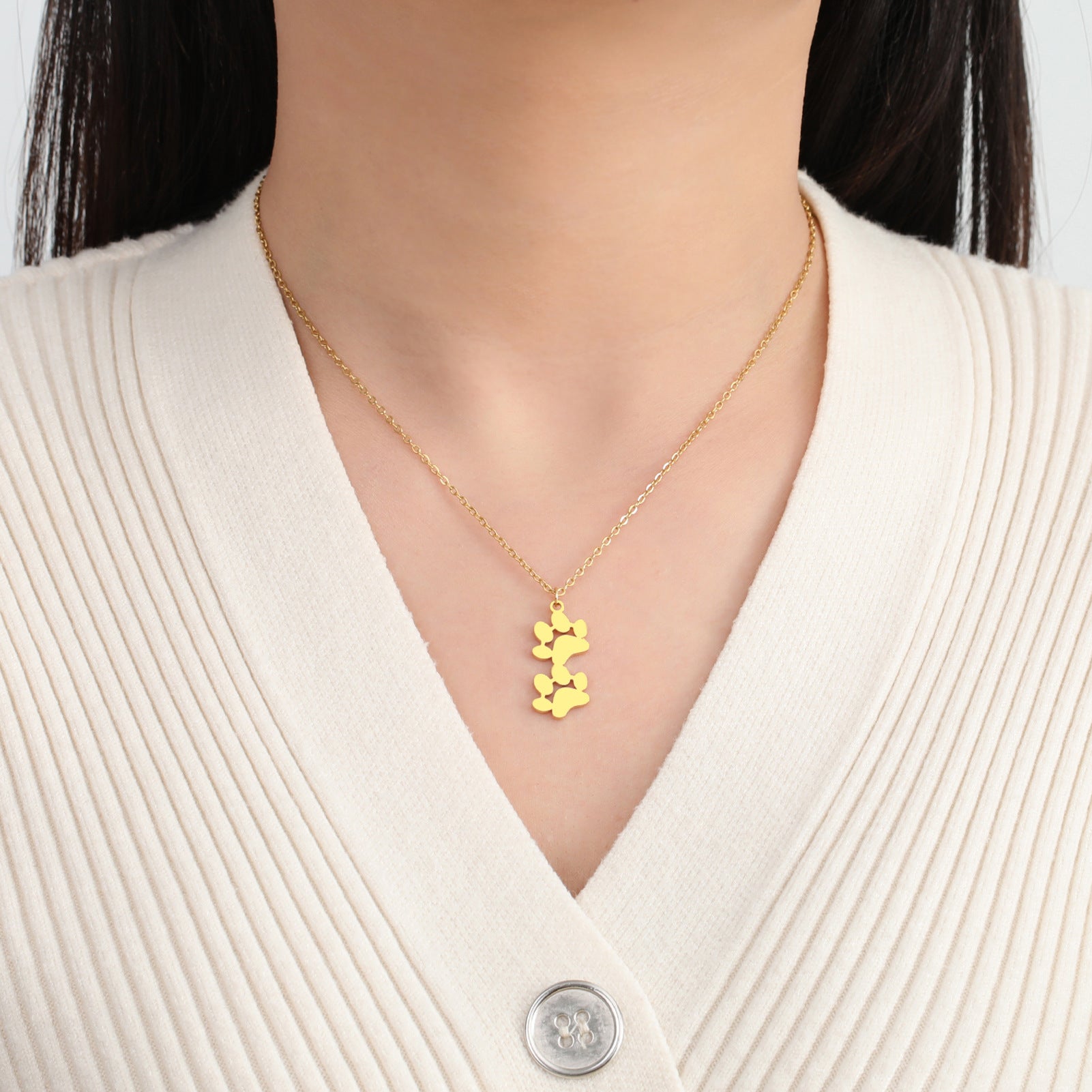 Wholesale Continuous Cat Paw Animal Footprint Pendant Stainless Steel Necklace