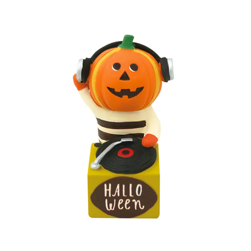 Wholesale  Themed Clown Cat Pumpkin Miniature Resin Scene Ornament For Home Decor Gift
