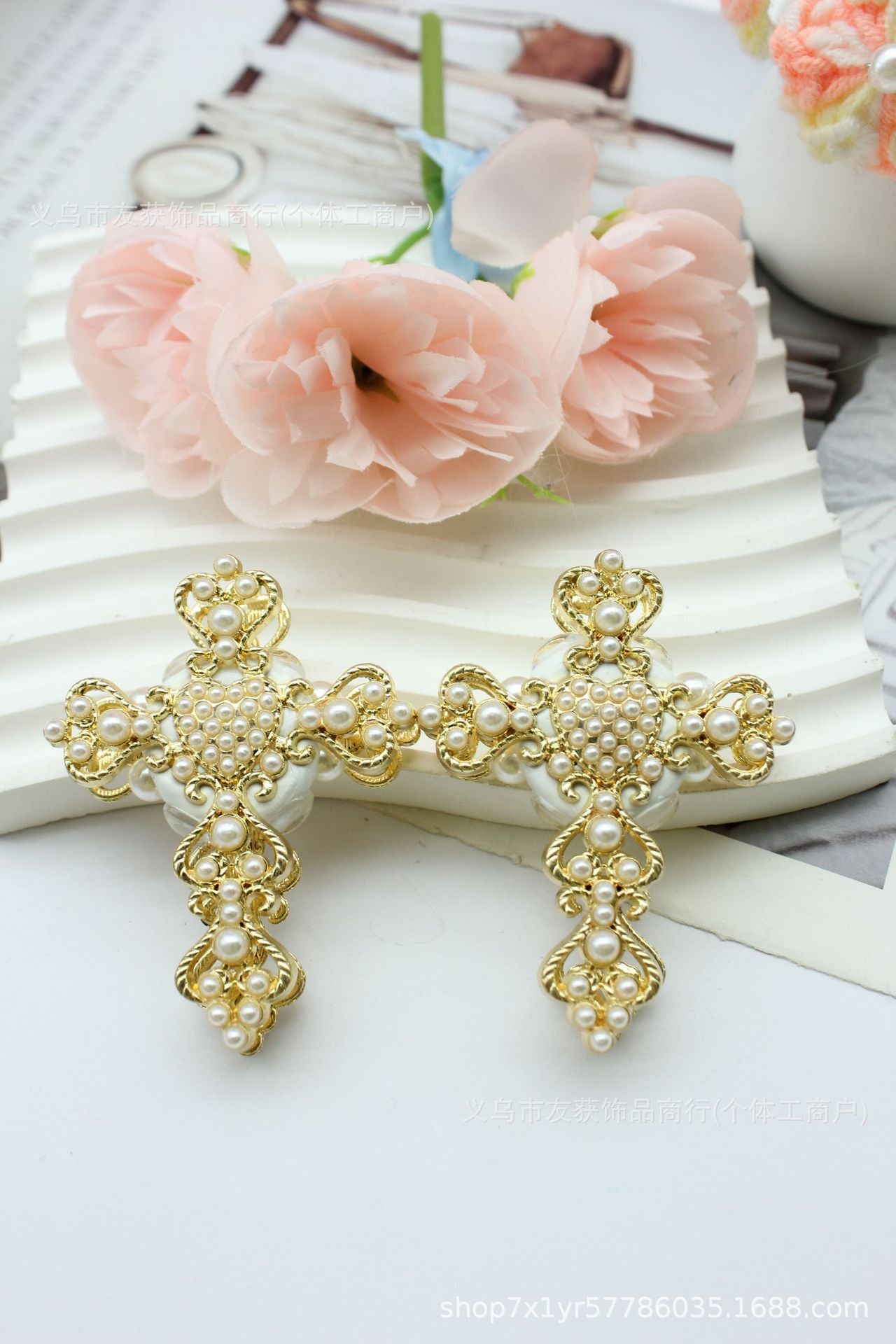 Wholesale Full rhinestone cross straight hole beads