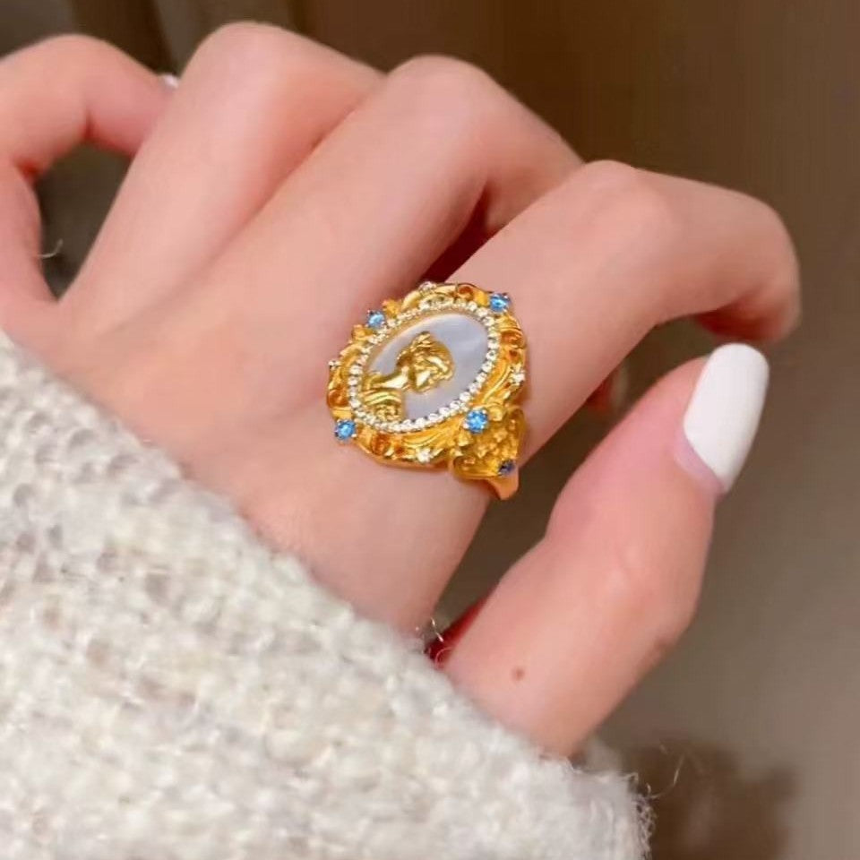 Wholesale Colorful Diamond Portrait of pearl relief ring