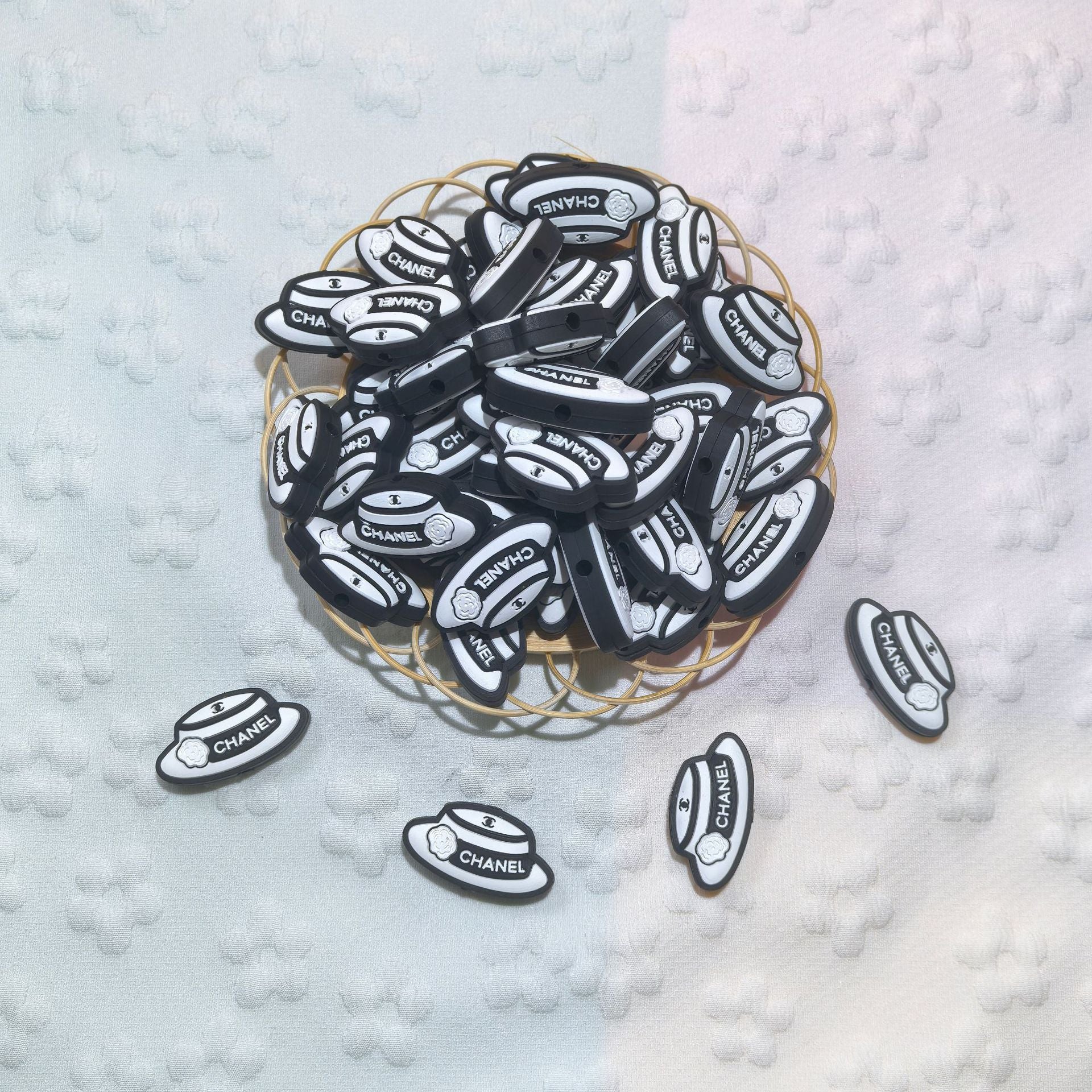 Wholesale 2D Creative Pattern Cartoon Silicone Beads DIY Beads 10pcs/pack OLY Exclusive