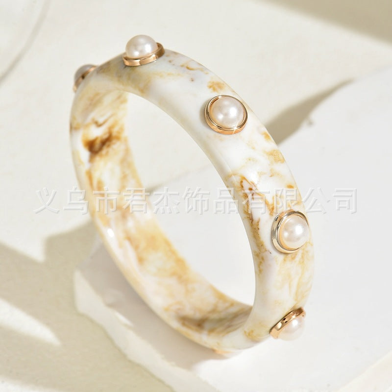 Wholesale Resin Pearl Shell Bracelet