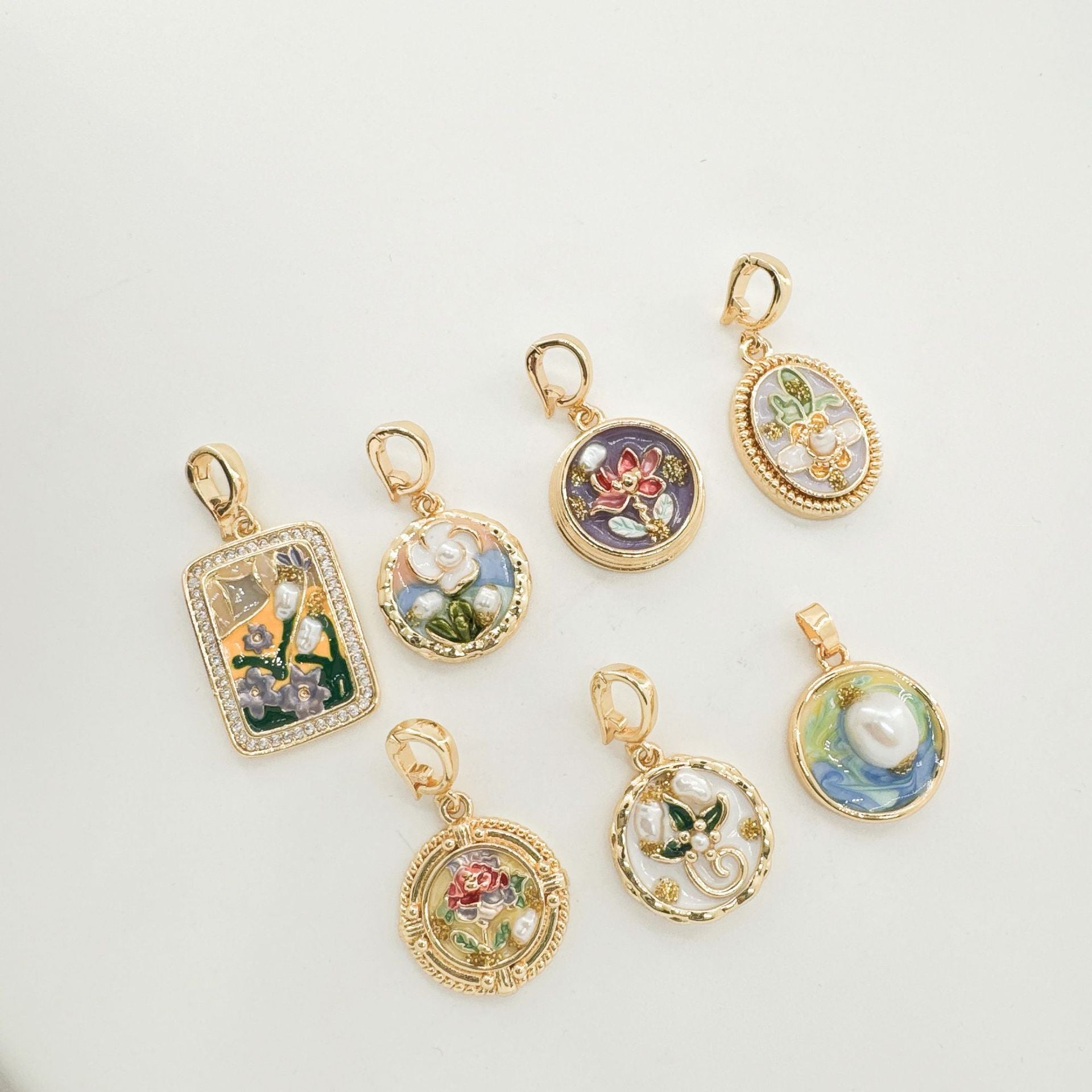 Wholesale 18K Hand painted Oil Painting Series Ancient Technique Enamel Inlaid Natural Pearl Pendant