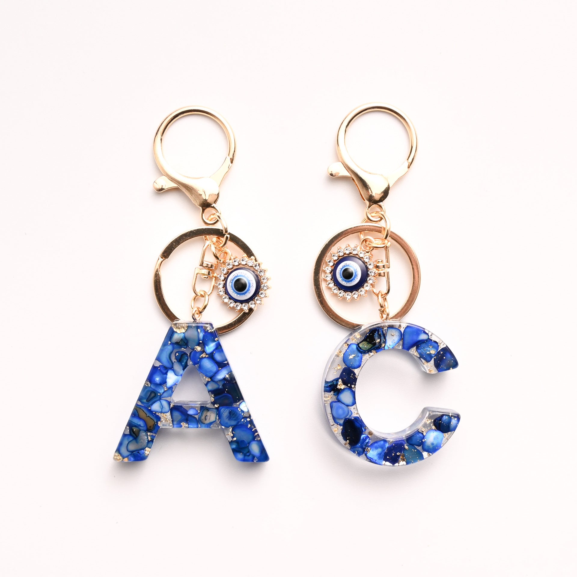 Wholesale Treasure Blue 26 English Letter Devil' s Eye Keychain