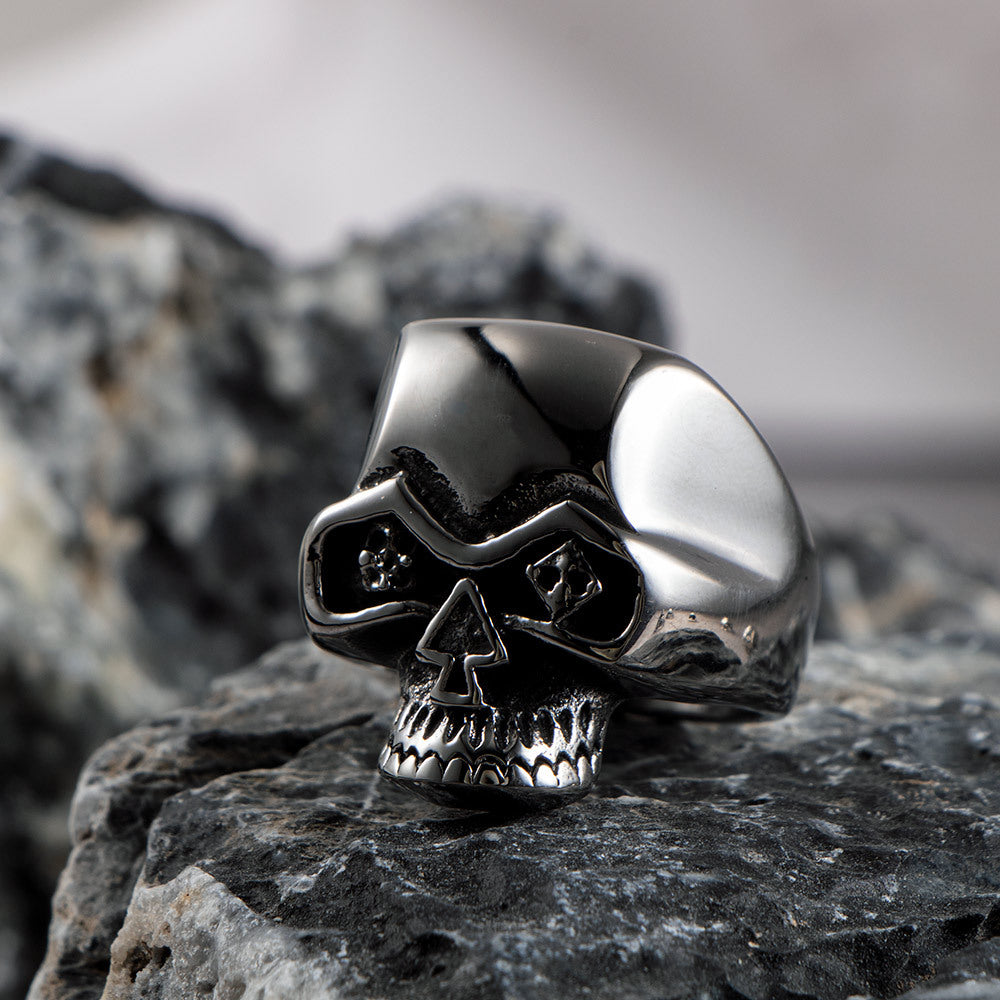 Wholesale  does not fade exquisite punk titanium steel retro skull gift men's raw stainless steel polished ring