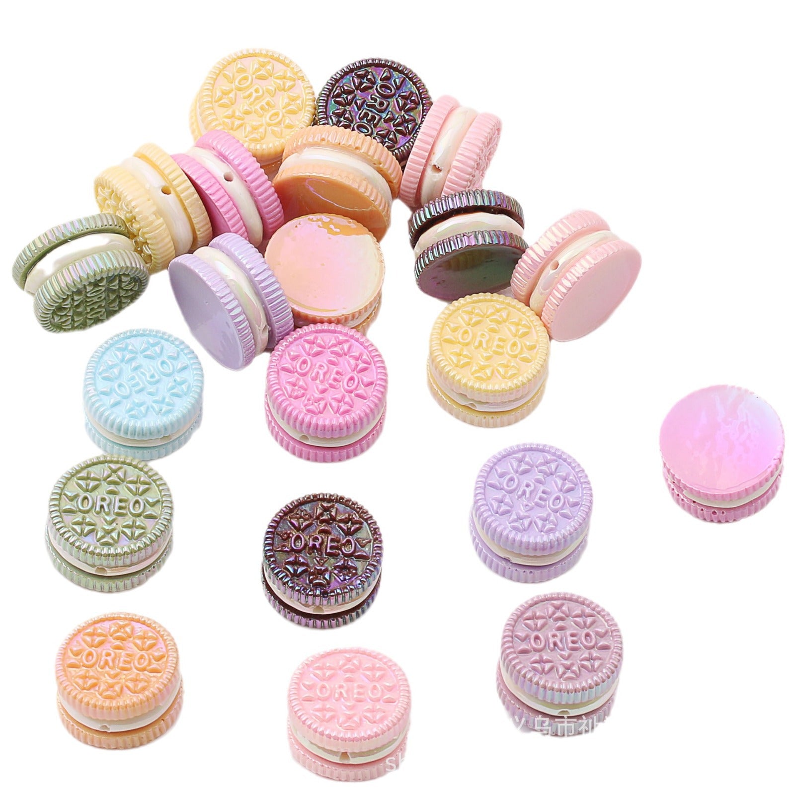 Wholesale 100pcs/pack Resin Through-hole UV Color-plated Macron Sandwich Biscuit DIY Beads