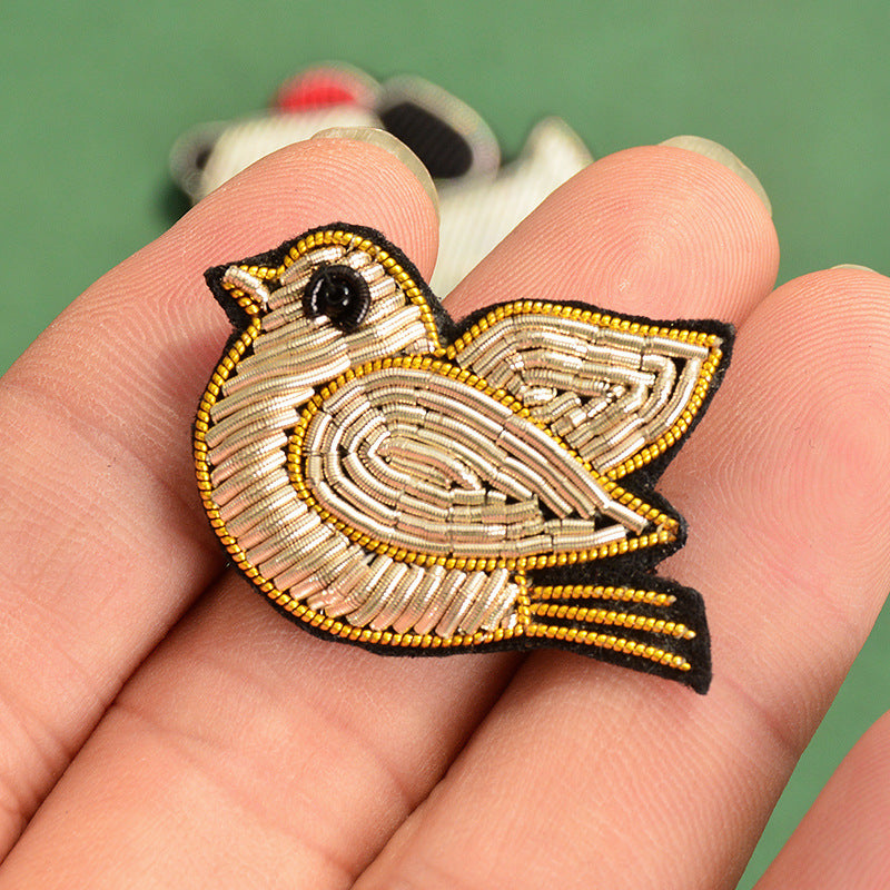 Wholesale DIY Hand Embroidered Indian Silk Cloth Patches Hat Clothes Brooch Patch Accessories