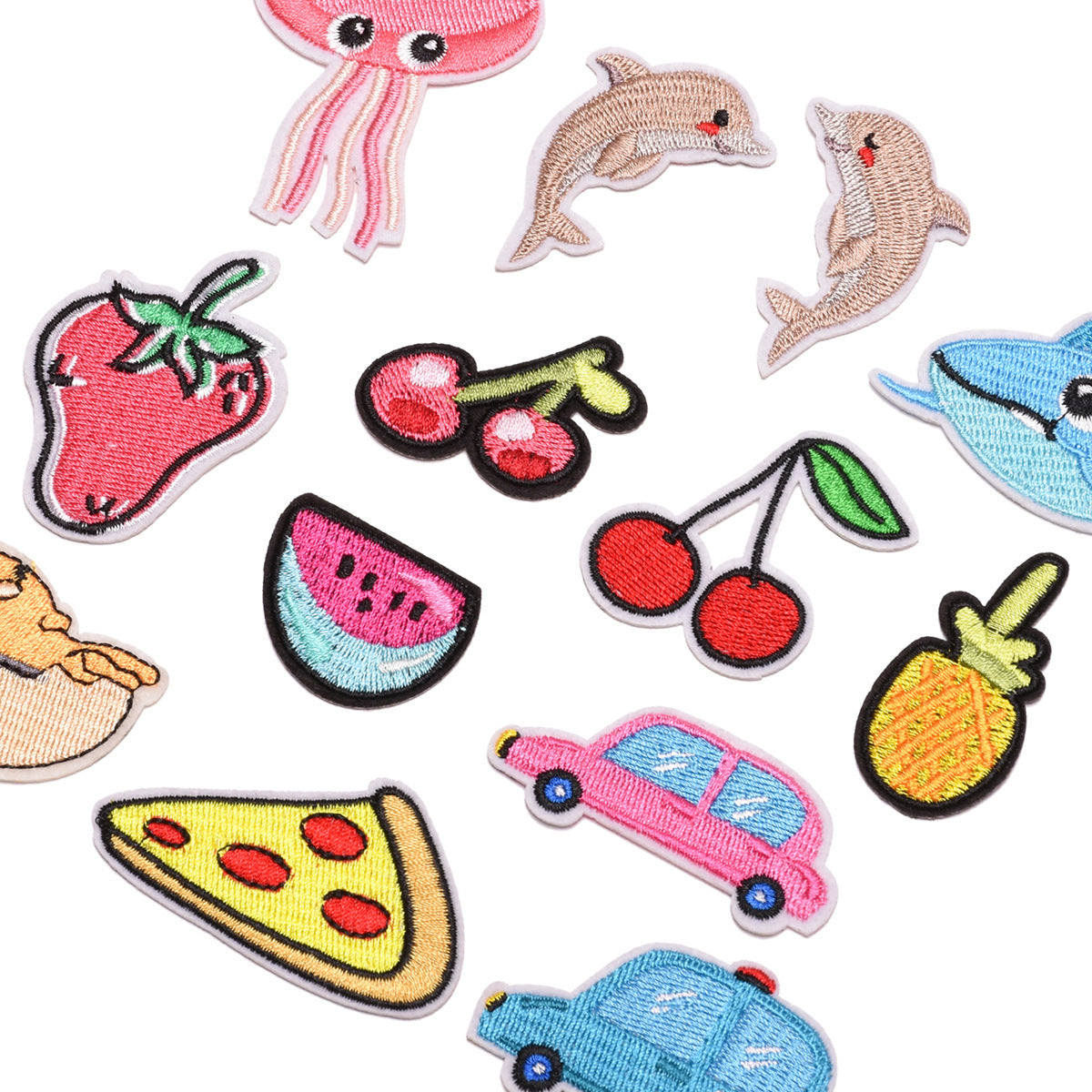 Wholesale Trendy Pineapple Embroidered Cloth Patches 13 Styles For Clothing Bags Hats DIY Craft Supply Fashion Accessory Boutique Gift