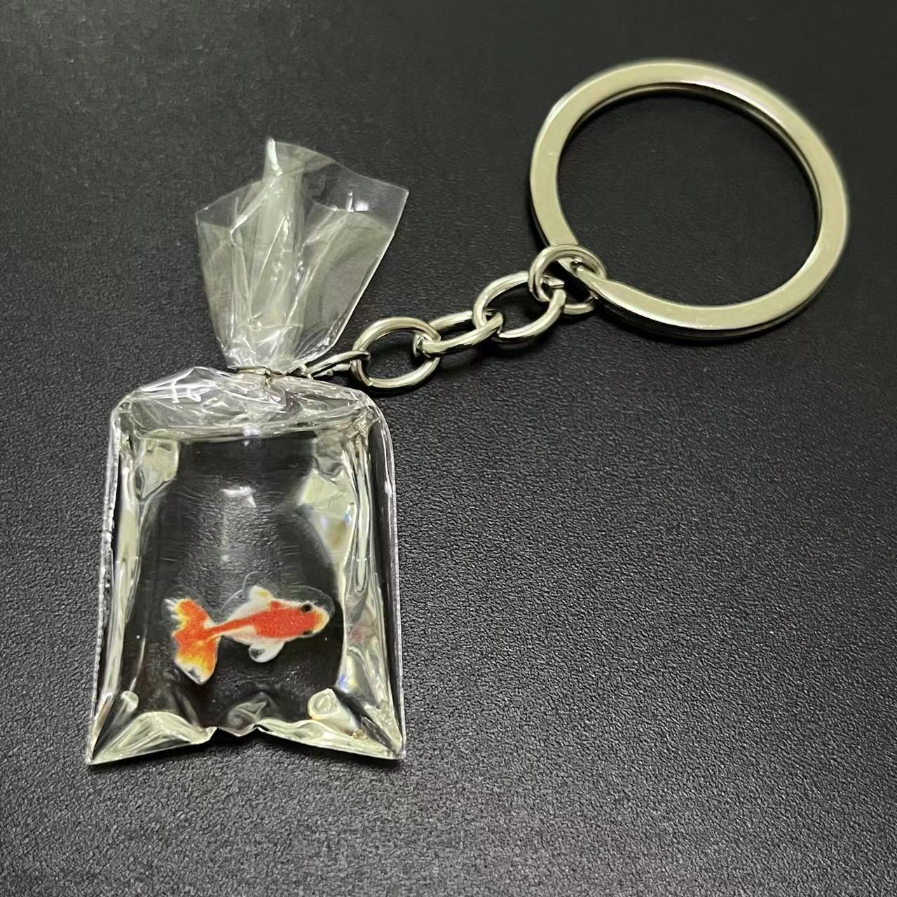 Wholesale Transparent Resin Water Bag Fish Key Chain