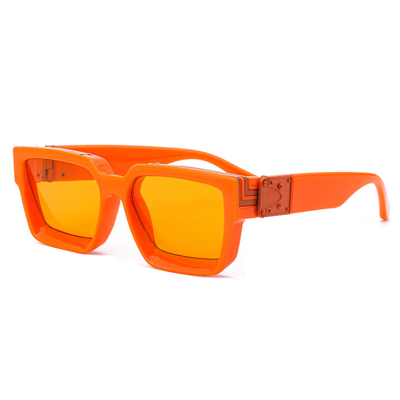 Wholesale Fashion Square Frame Sunglasses