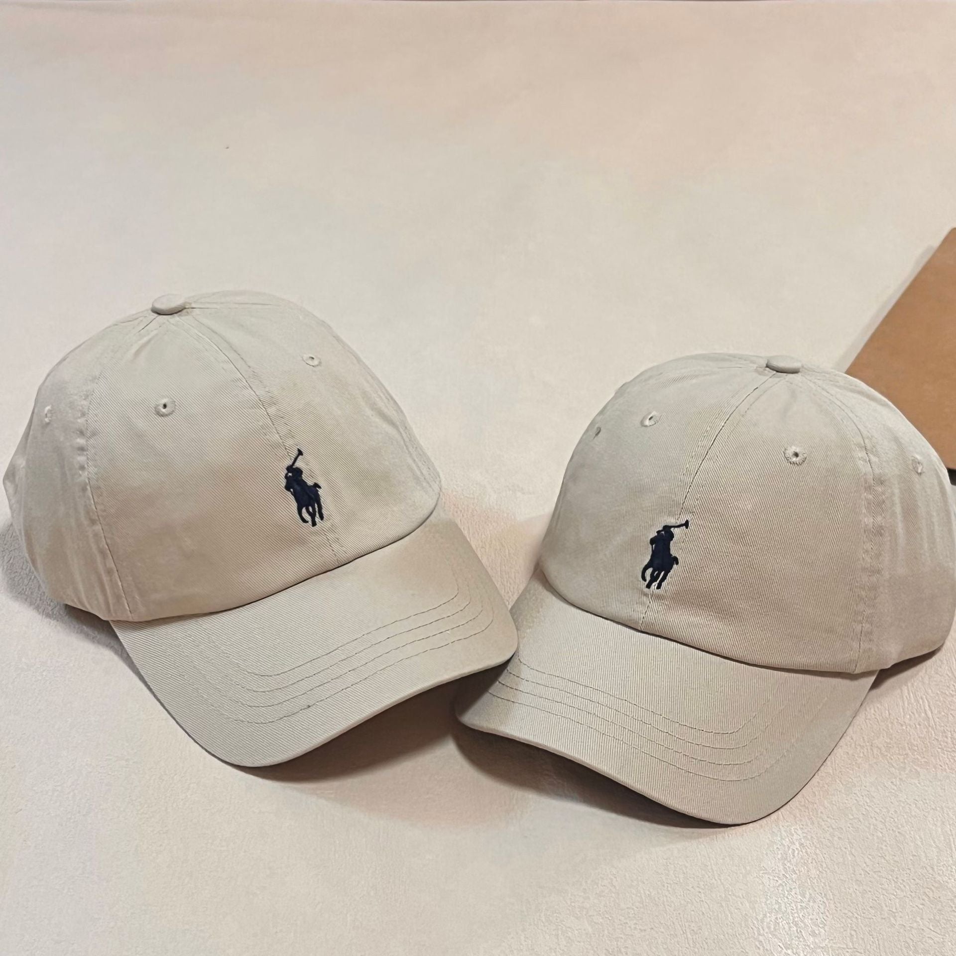 Wholesale Pure cotton  face-enhancing small deep brim baseball cap