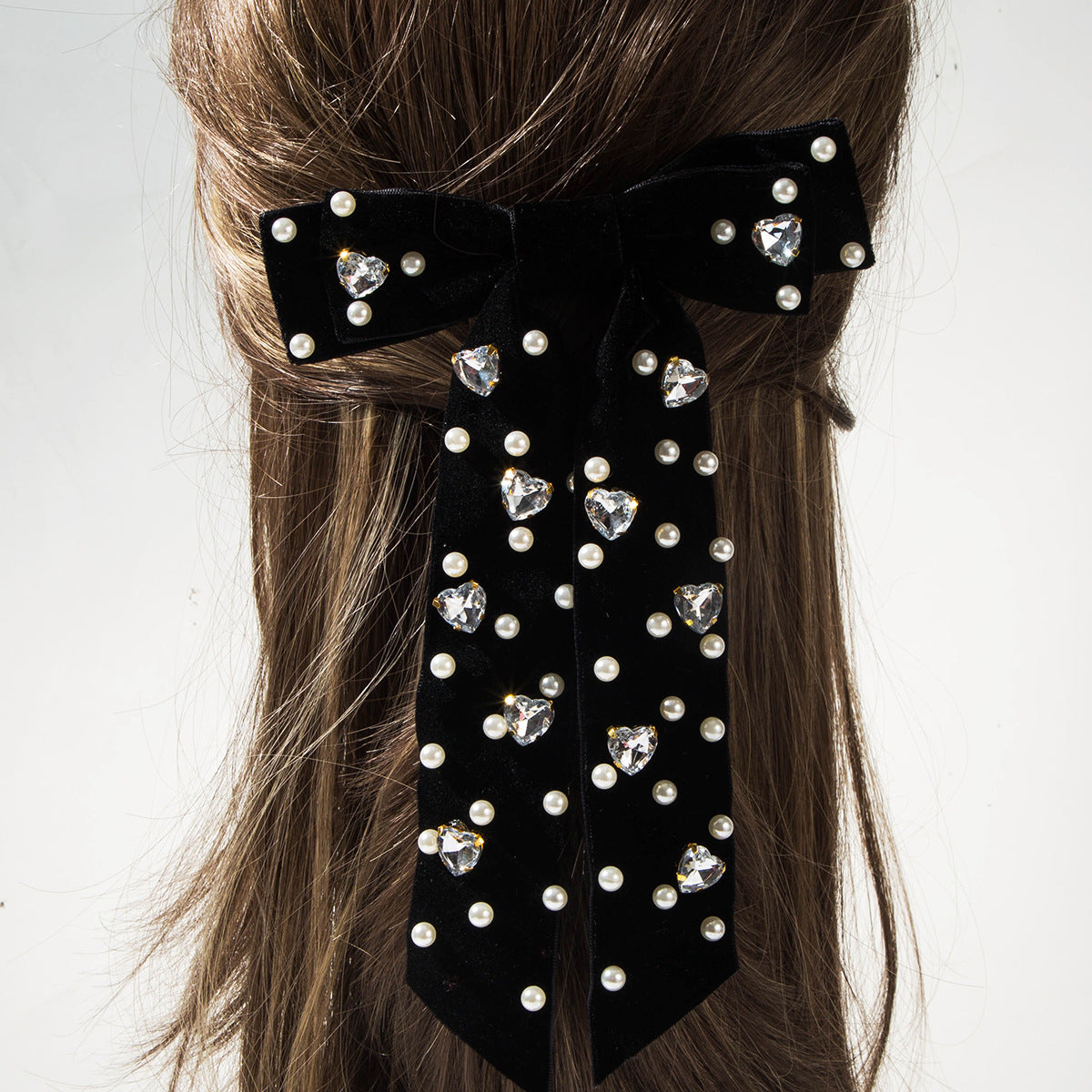 Wholesale Velvet fabric multi-layer bow inlaid with heart-shaped pearl hair clip