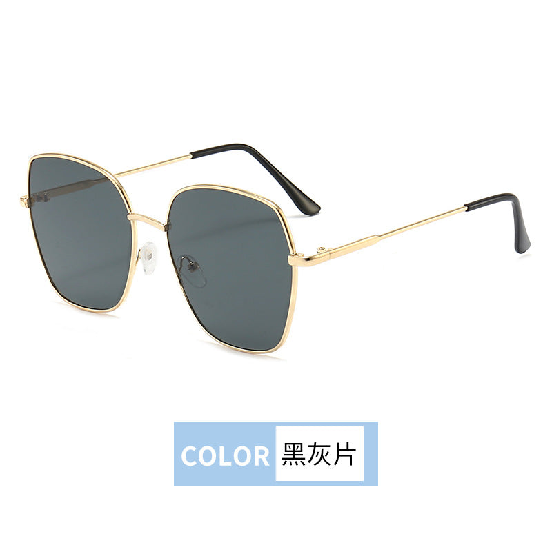 Wholesale Sunglasses Women's High-end Face Small Fashion UV-resistant Sunglasses Gradient Large Frame Metal Sunglasses