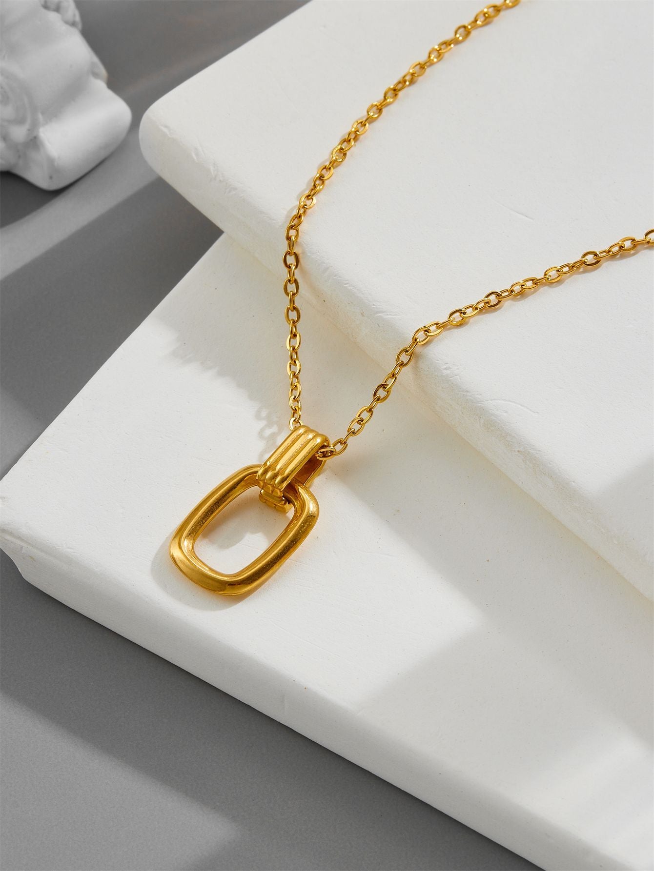 Wholesale 5pcs Titanium Steel Fadeless Entry Luxury  18K Gold Geometric Double Ring Clavicle Chain