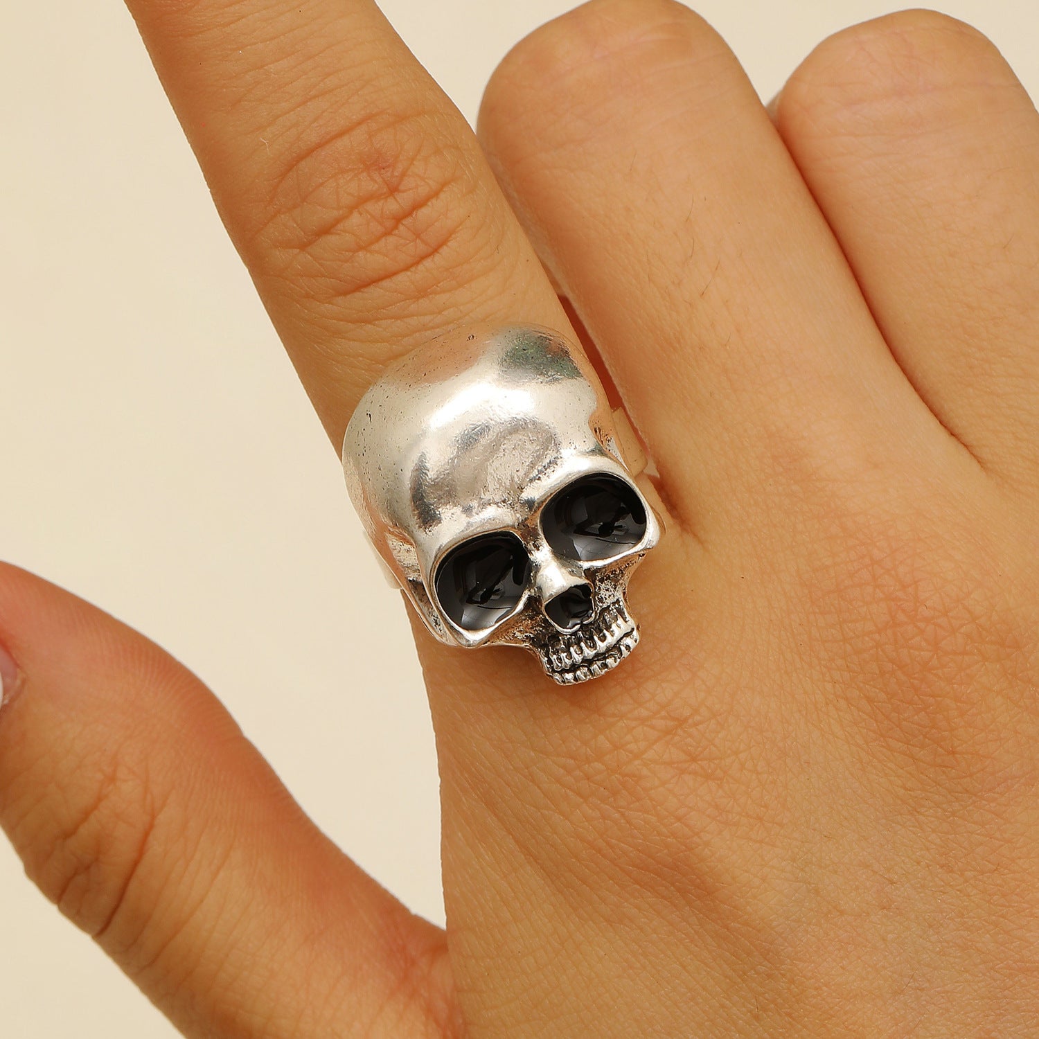 Wholesale Gothic Skull Pirate Adjustable Ring Zinc Alloy Antique Silver Finish Unisex  Jewelry Boutique Resale