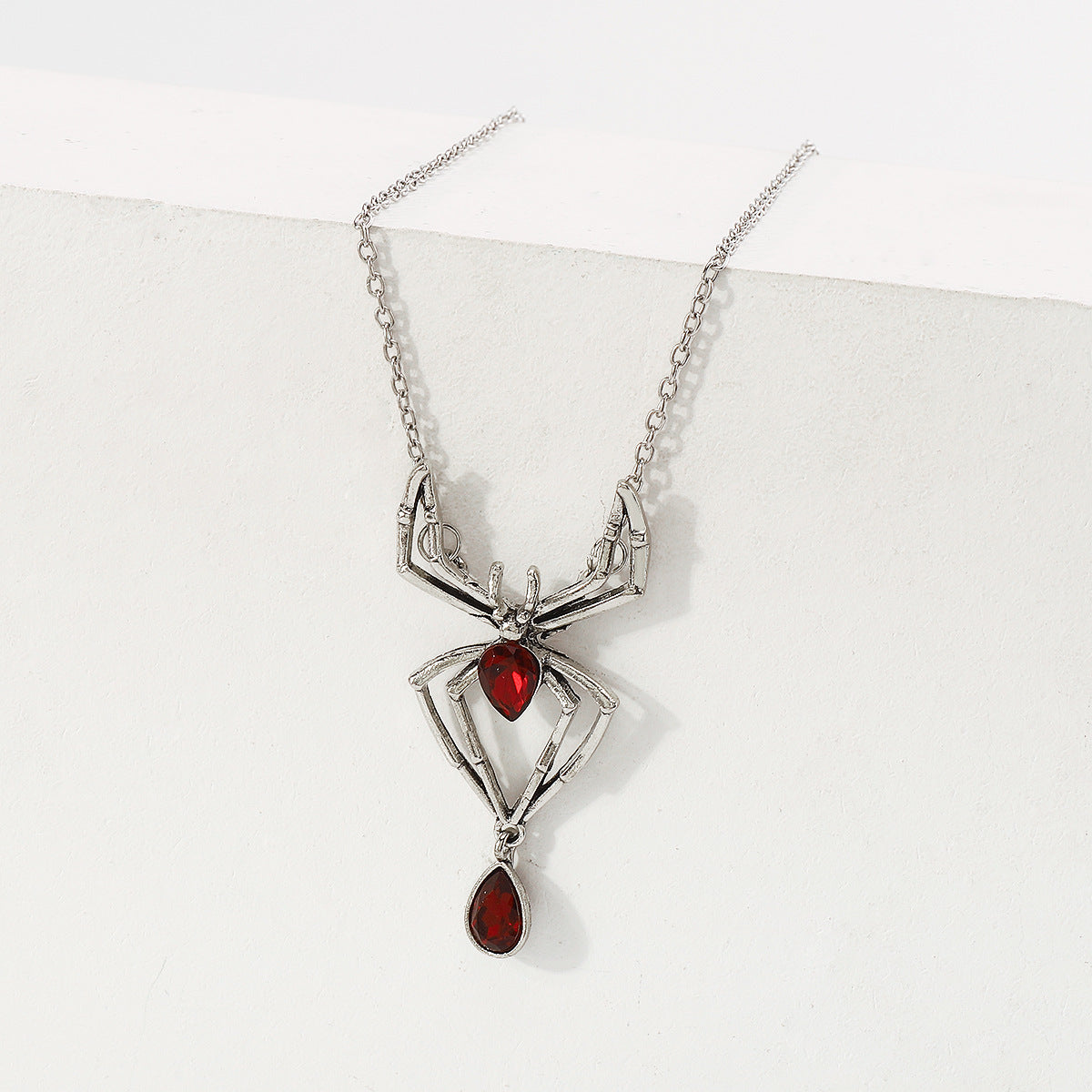 Wholesale Halloween Creative Ruby Spider Necklace