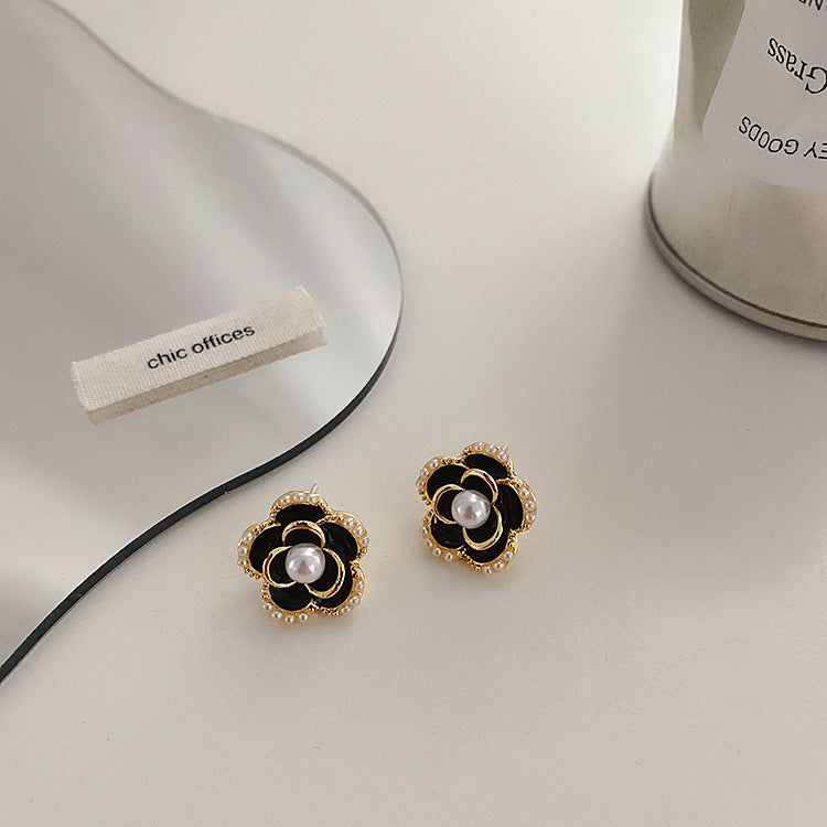 Wholesale S925 silver needle leaf rose small fresh flower earrings