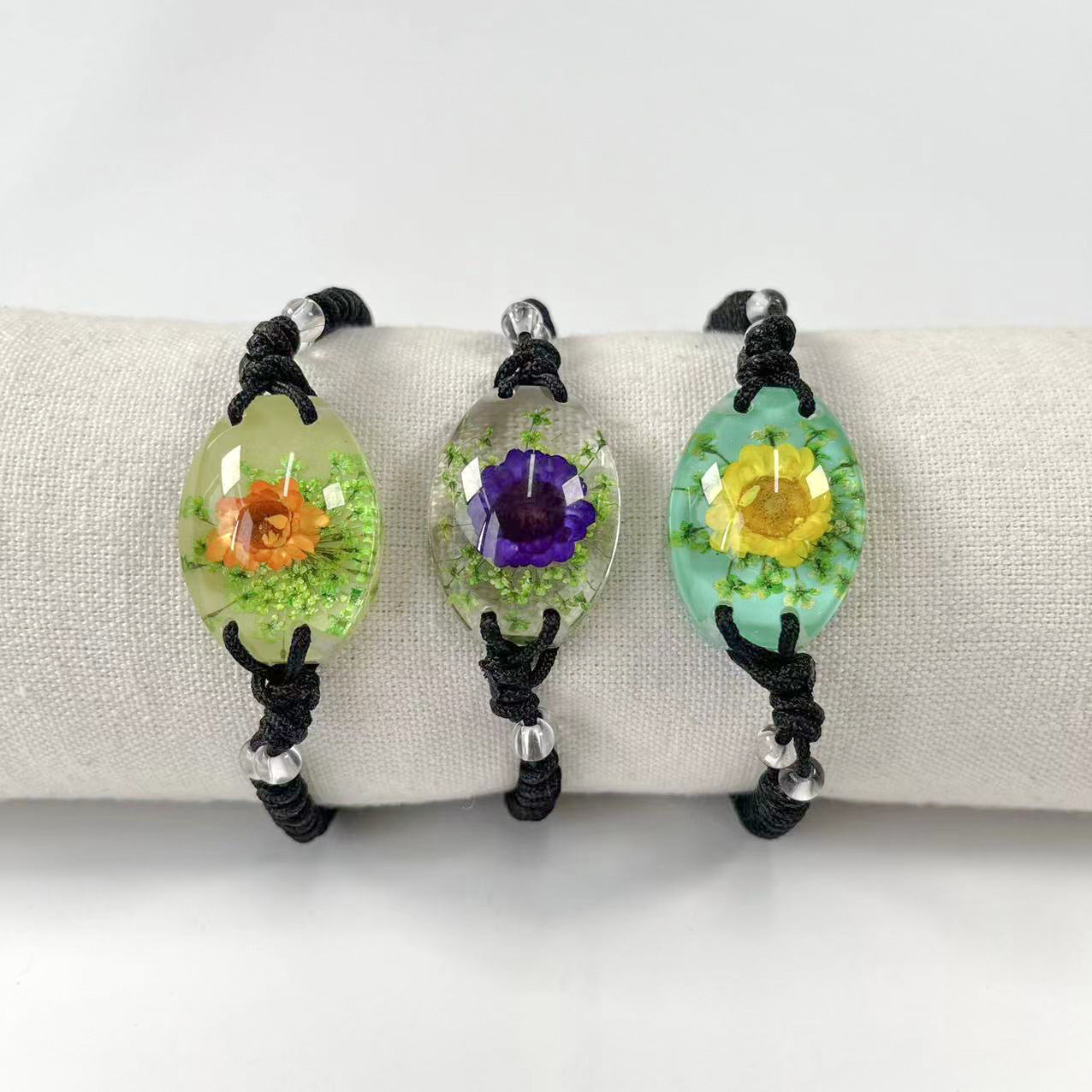 Wholesale 12PCS Handmade Latex Luminous Real Flower Amber Bracelet