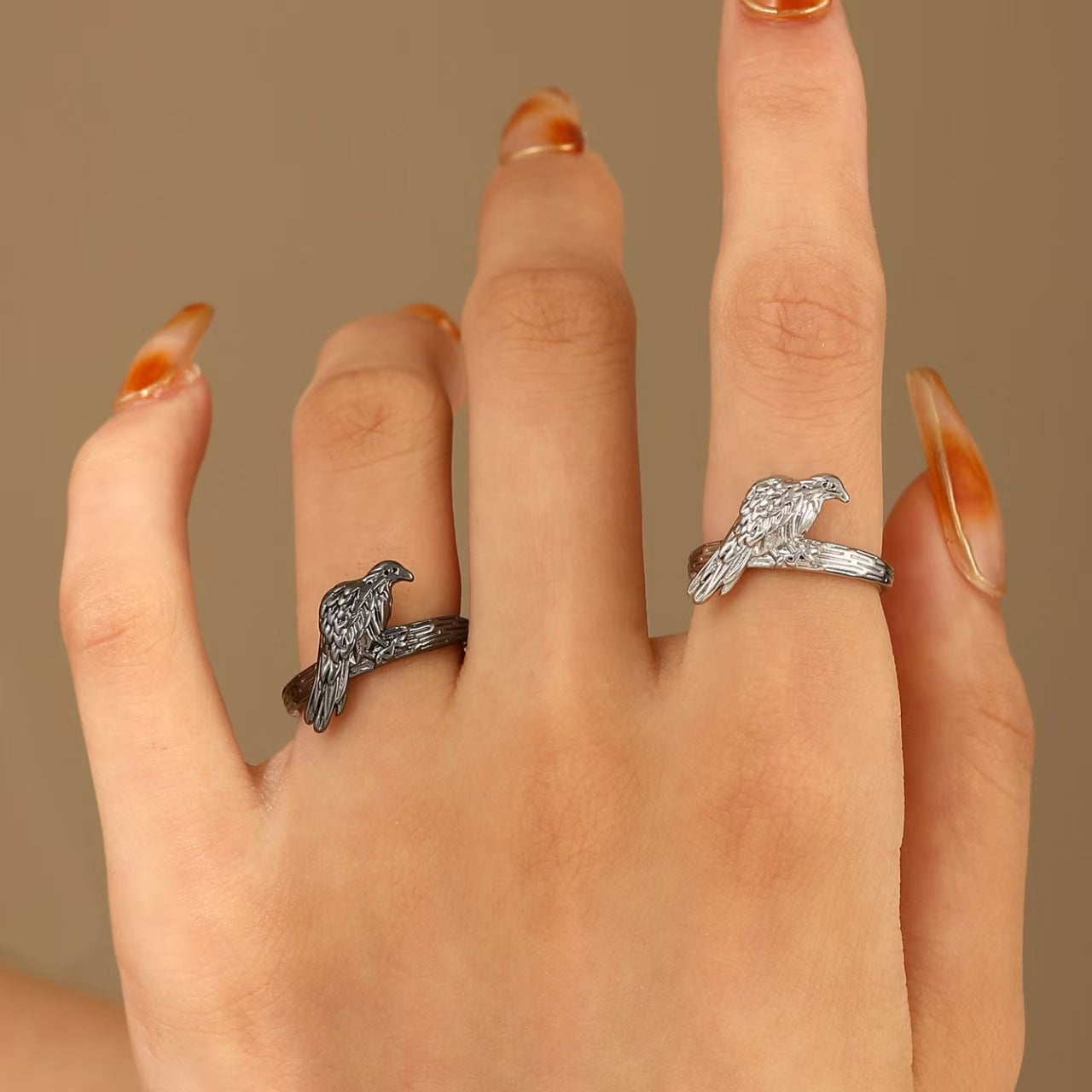 Wholesale Retro creative flying bird ring for women