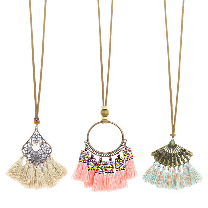 Wholesale Bohemian Tassel Flower Pendant Long Alloy Necklace