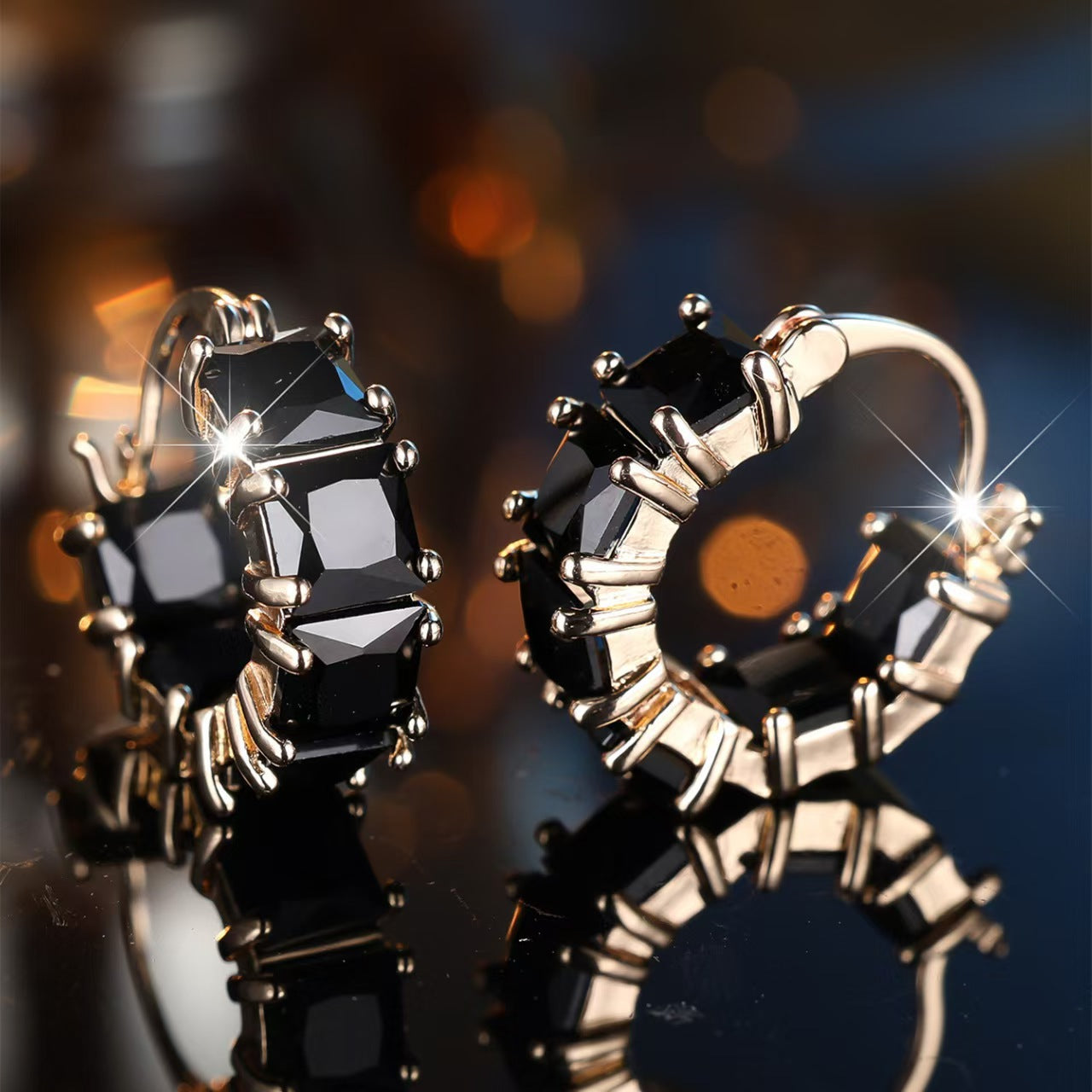 Wholesale Modern Black Zircon Geometric Ear Hoops Electroplated Alloy Fashion Accessory Party Gift Boutique Resale