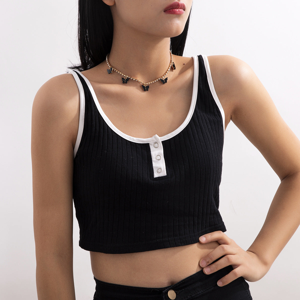 Wholesale Claw Chain Diamond Acrylic Butterfly Necklace