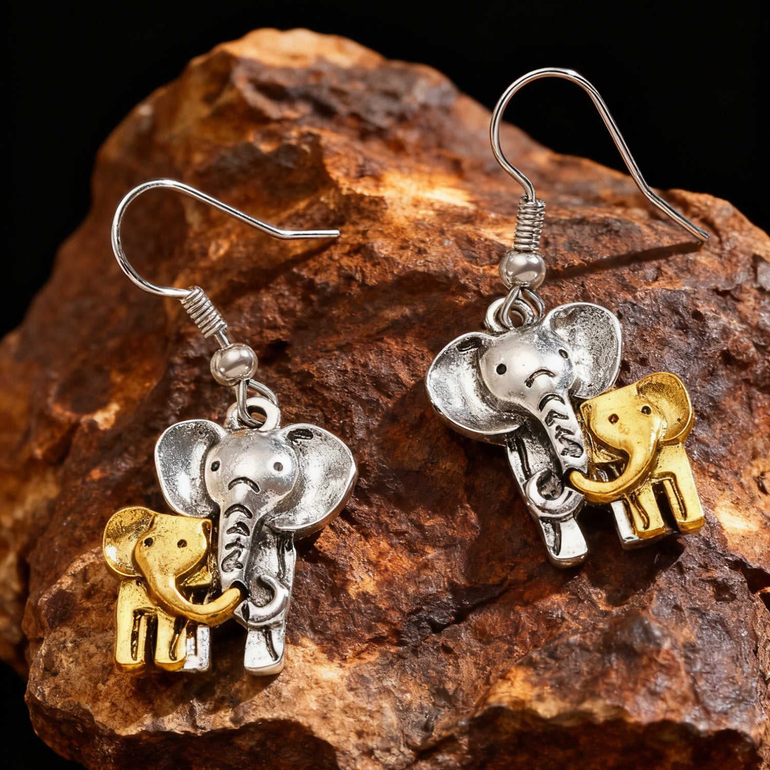 Wholesale  Elephant Mother and Baby Creative Animal Earrings Women Mother' s Day