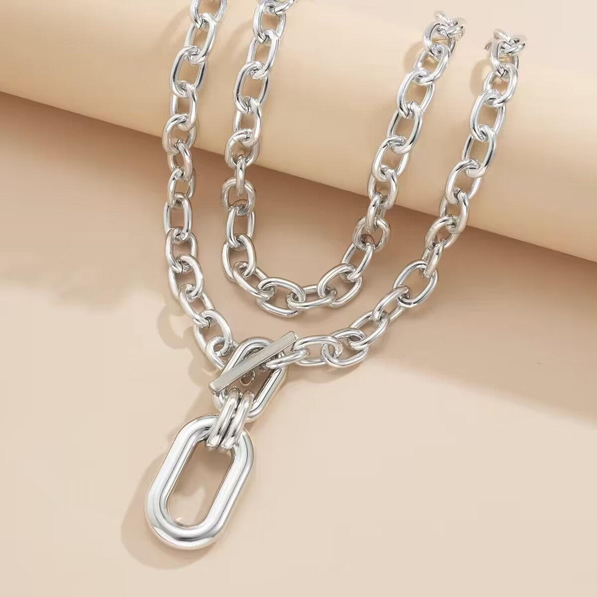 Wholesale jewelry new chain metal necklace female sexy hot girl clavicle chain two-piece set