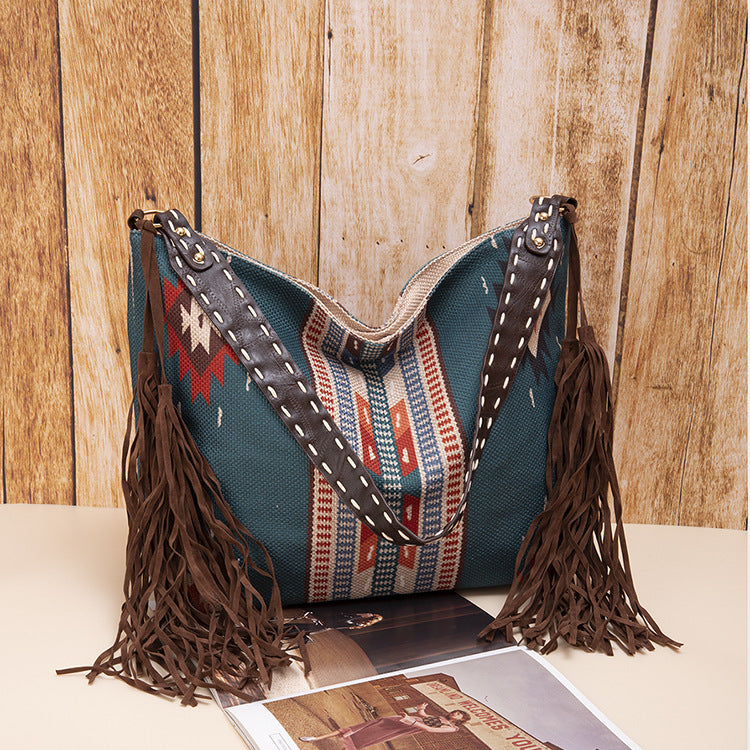 Wholesale Vintage Bohemian Hand-woven Flowing Cotton and Linen Shoulder Bags