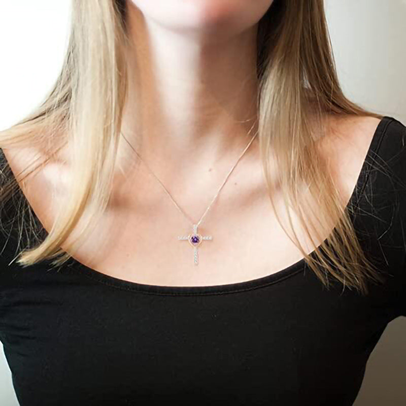 Wholesale Heart Shaped Hao Stone Cross Ladies Necklaces