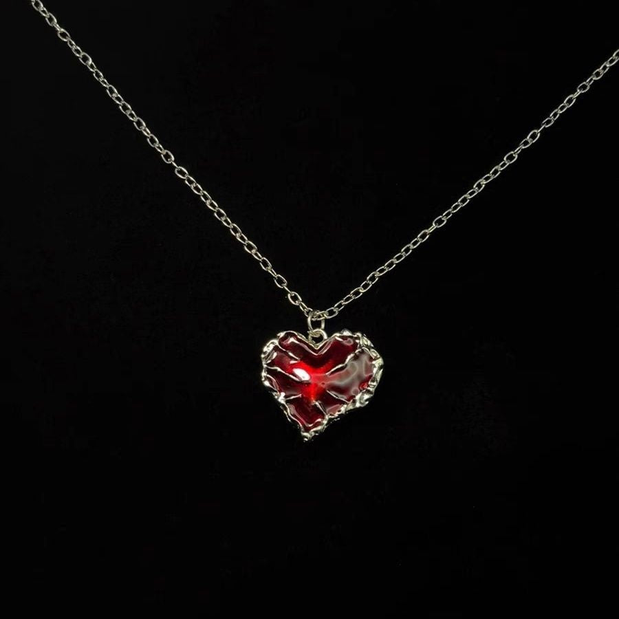 Wholesale Valentine' s Day Liquid Sword Peach Heart Necklace