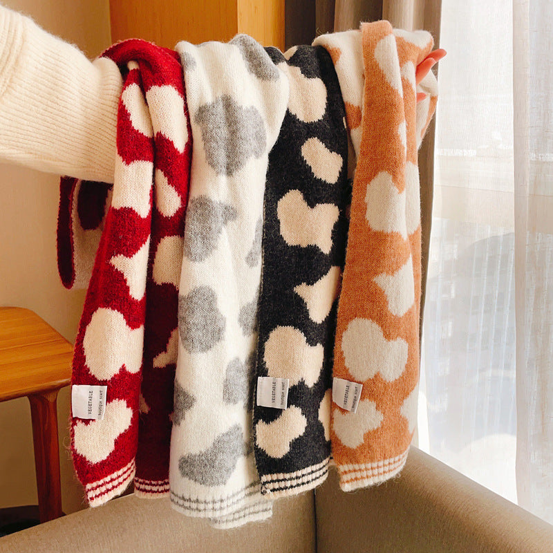 Wholesale Winter Cow Pattern Knitted Polyester Scarf