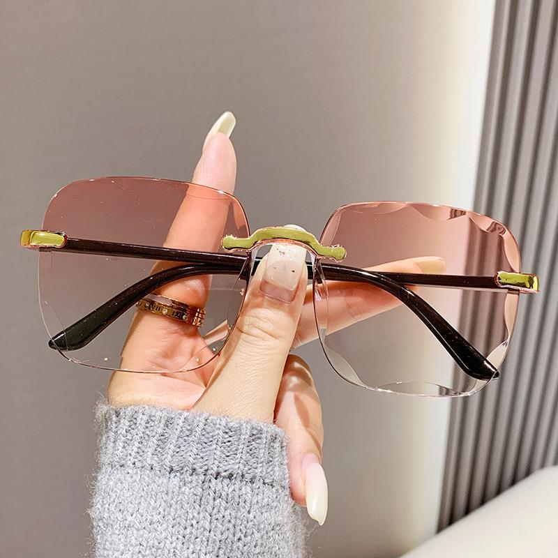 Wholesale Rimless Cut Edge Fashion Sunglasses