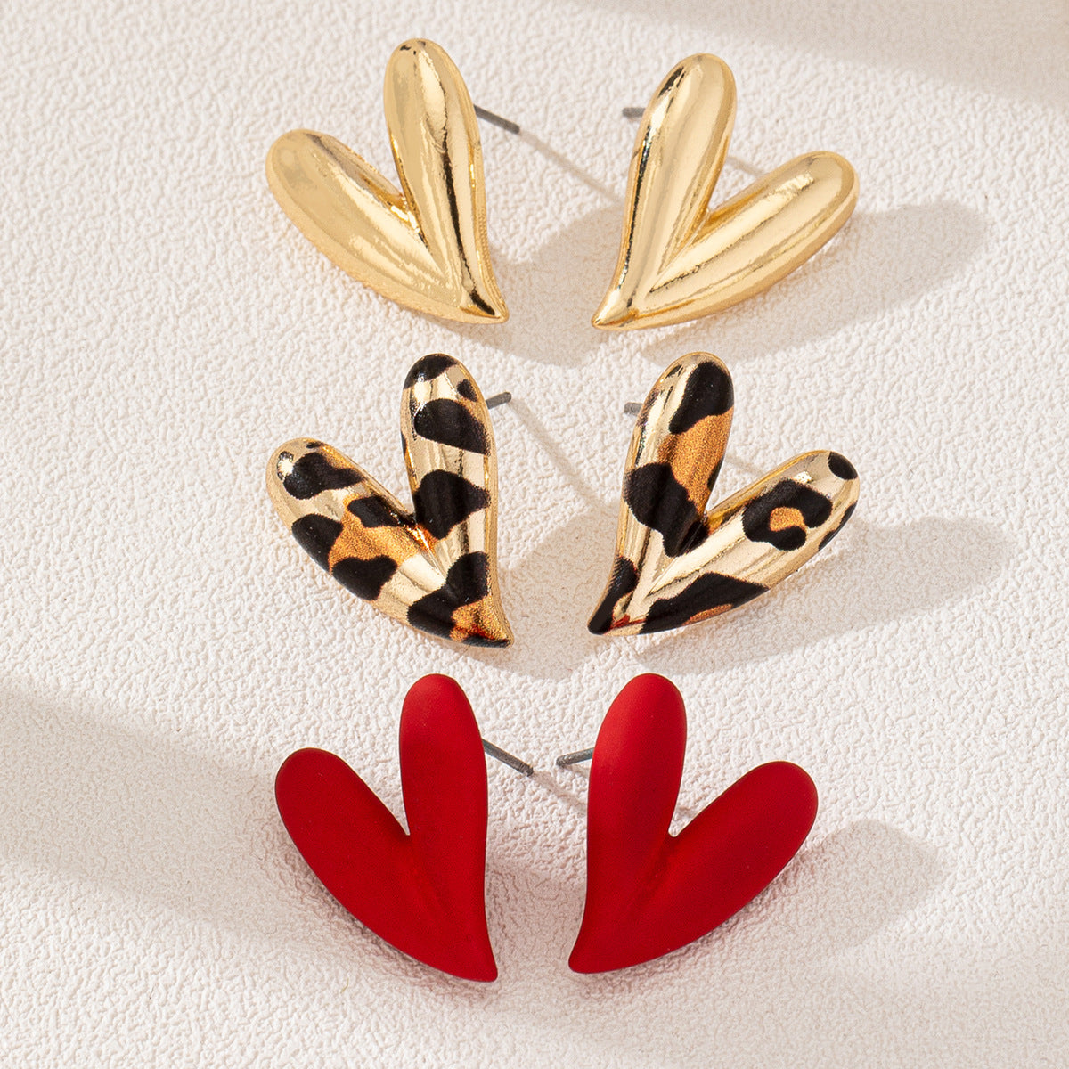 Wholesale 1 Pair/3 Pair/4 Pair Elegant Design Metal Love Heart Stud Earrings