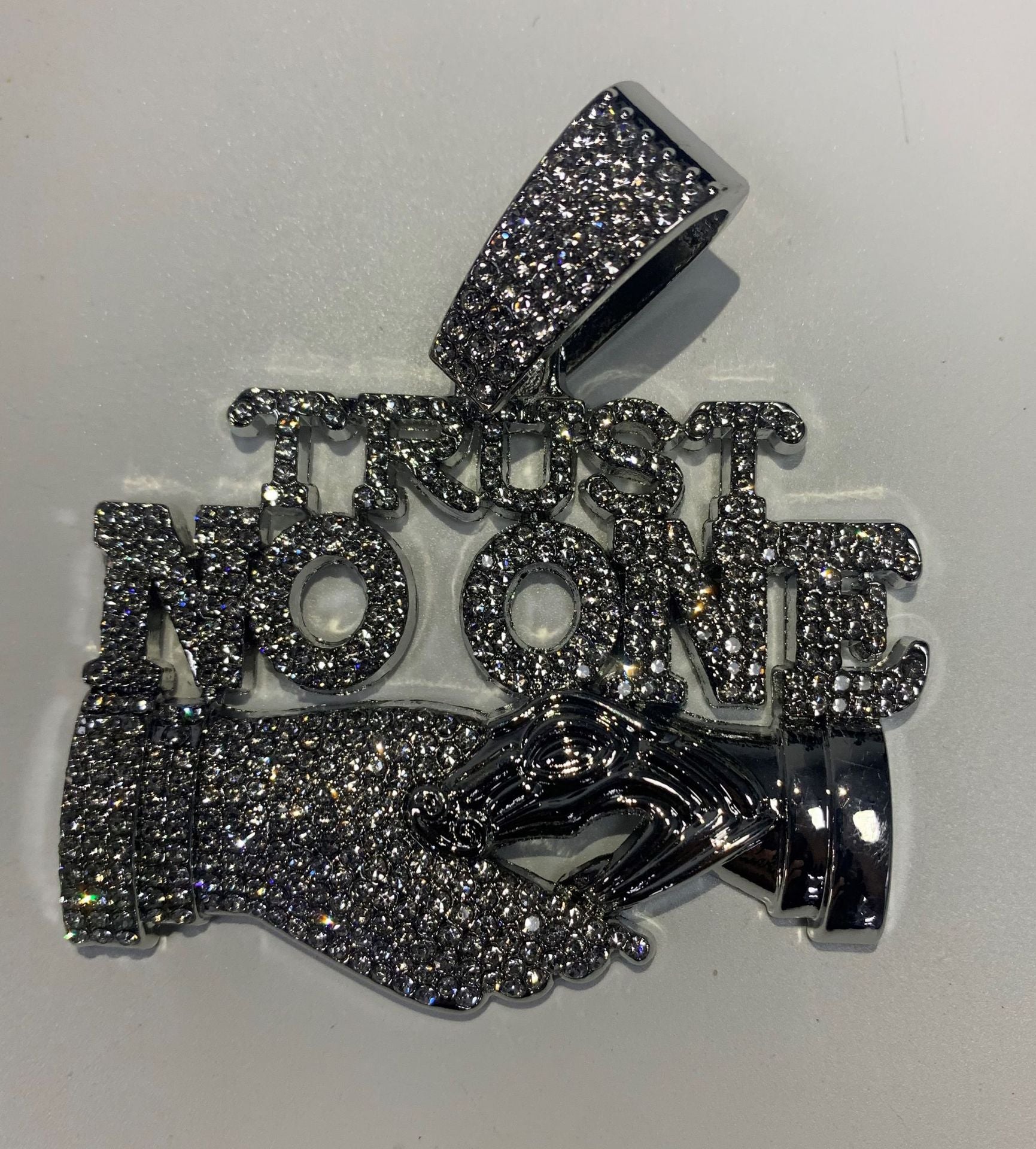 Wholesale Hip Hop Letter TRUST NO ONE Pendant Men's Alloy Cuban Chain