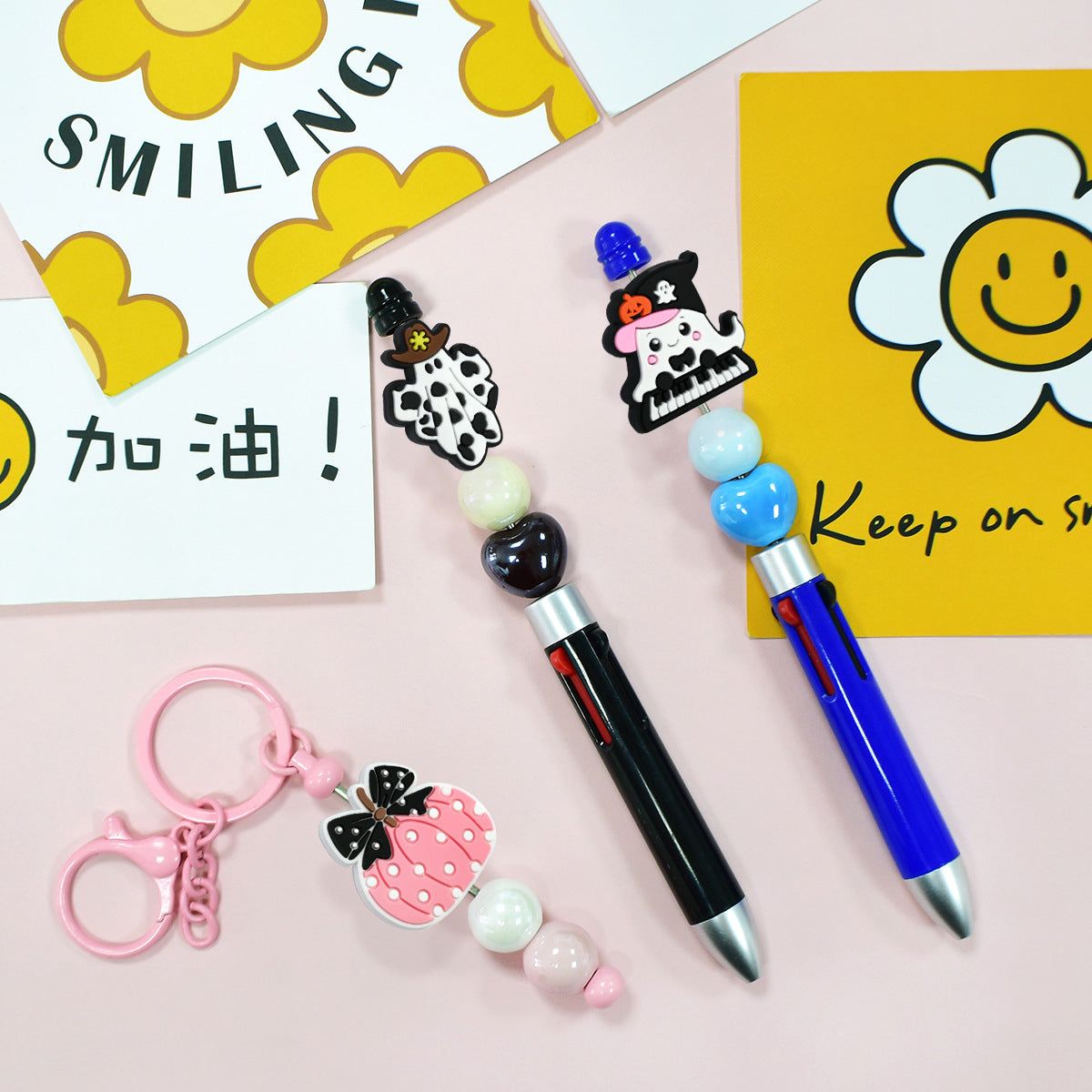 Wholesale Random 100pcs/pack   series of colorful 2D Focal Beads