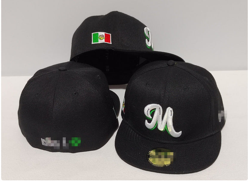 Wholesale M Embroidery Fully Enclosed Letters Non-adjustable Baseball Cap