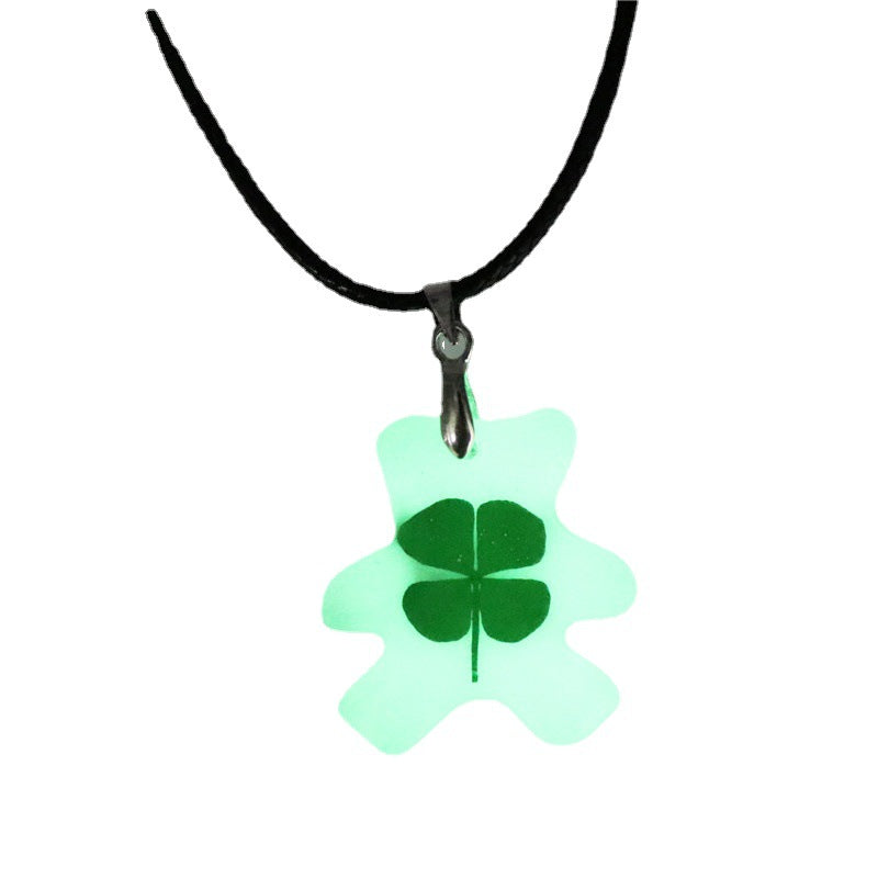 Wholesale 10pcs Luminous Natural Rubber Four-leaf Clover Pendant Necklace