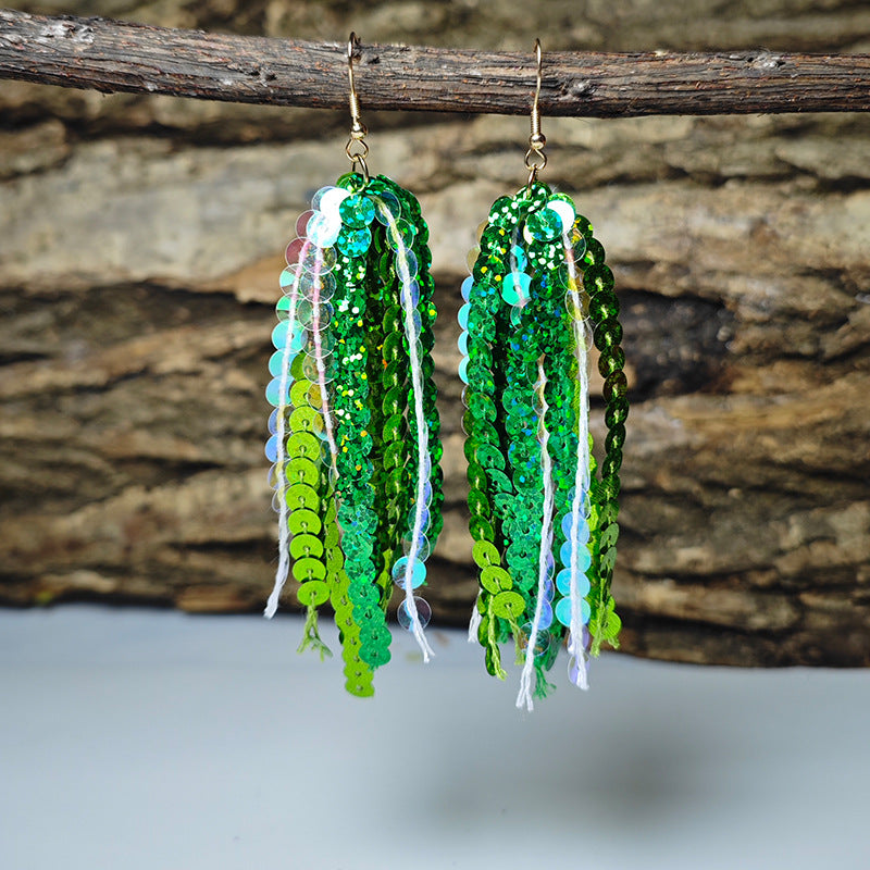 Wholesale Shiny Laser Green Sequin Round Tassel San Patrick Atmosphere Earrings
