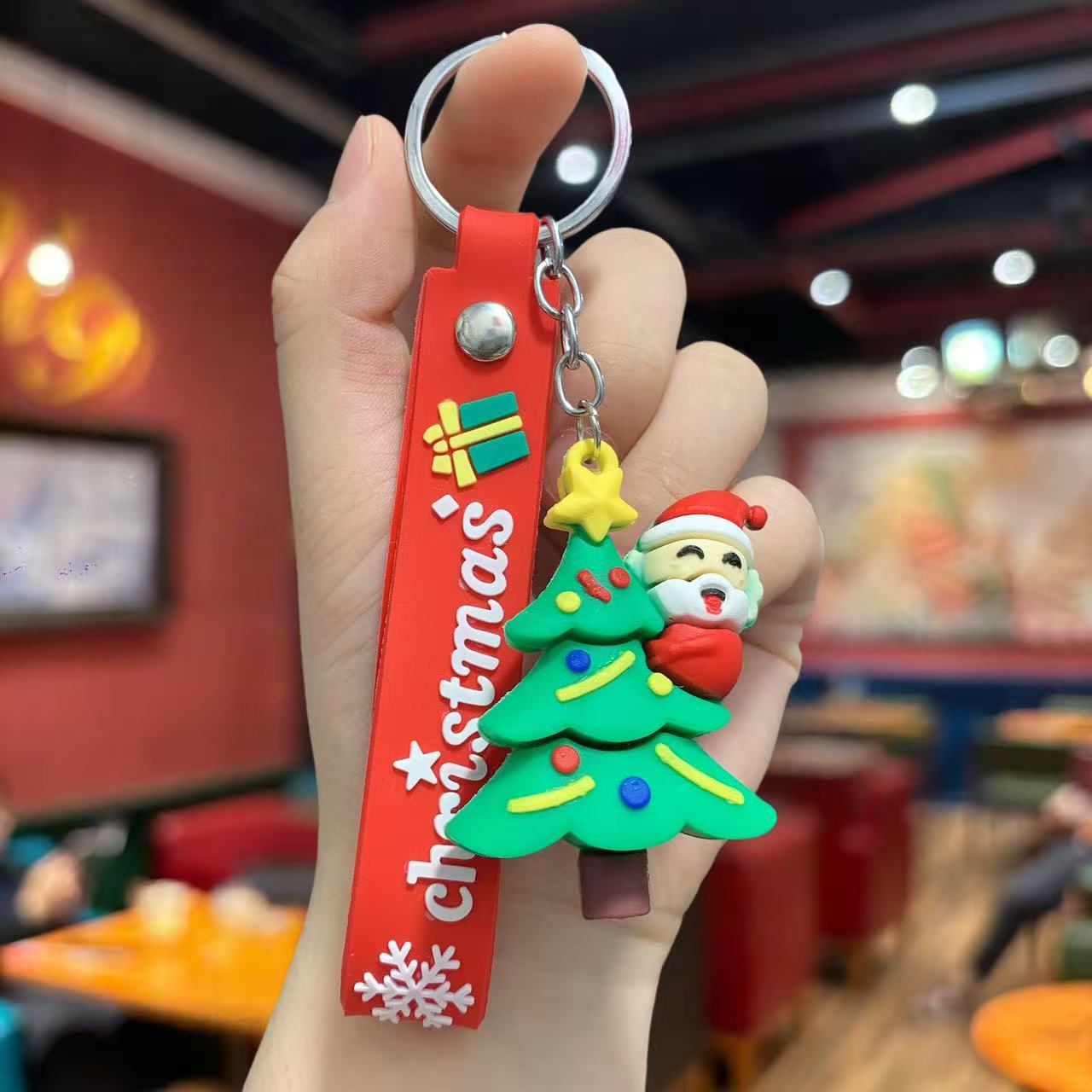 Wholesale Christmas keychain  gift pendant  Keychains